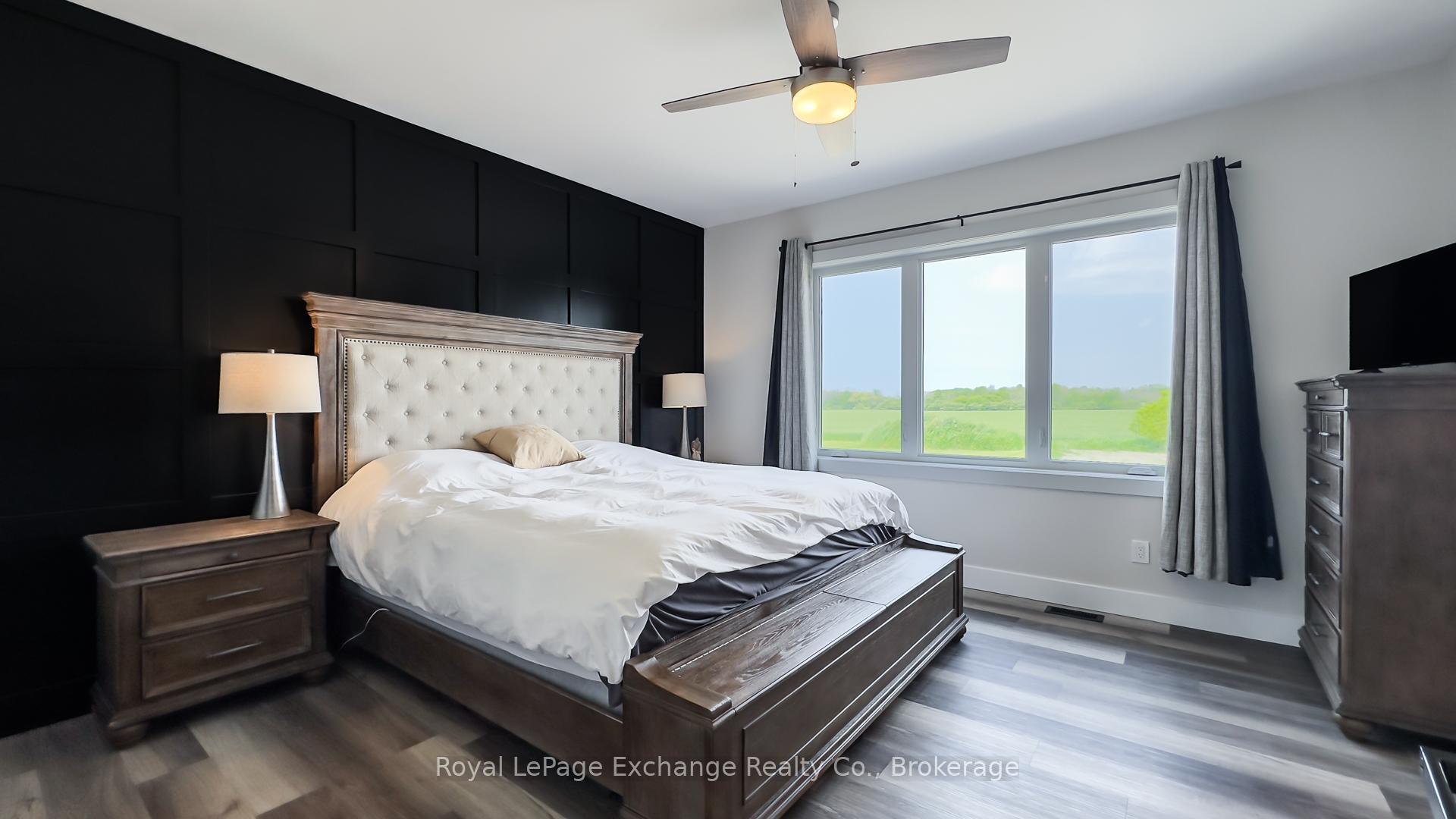 Photo 18 of 12 8 Concession, Huron-Kinloss — HOMEH