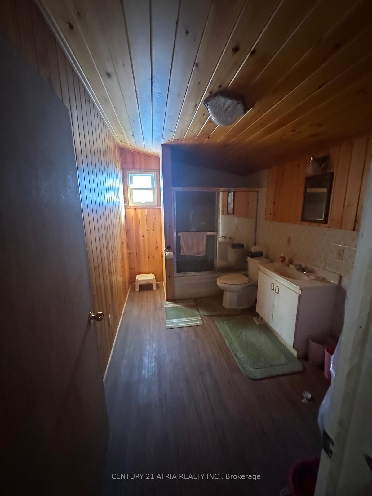 Photo 2 of 452 Champlain Road, Penetanguishene — HOMEH
