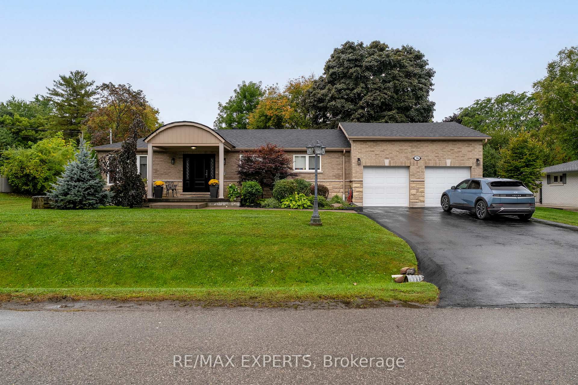 Photo 1 of 76 Bachley Crescent, King, Rural King — HOMEH
