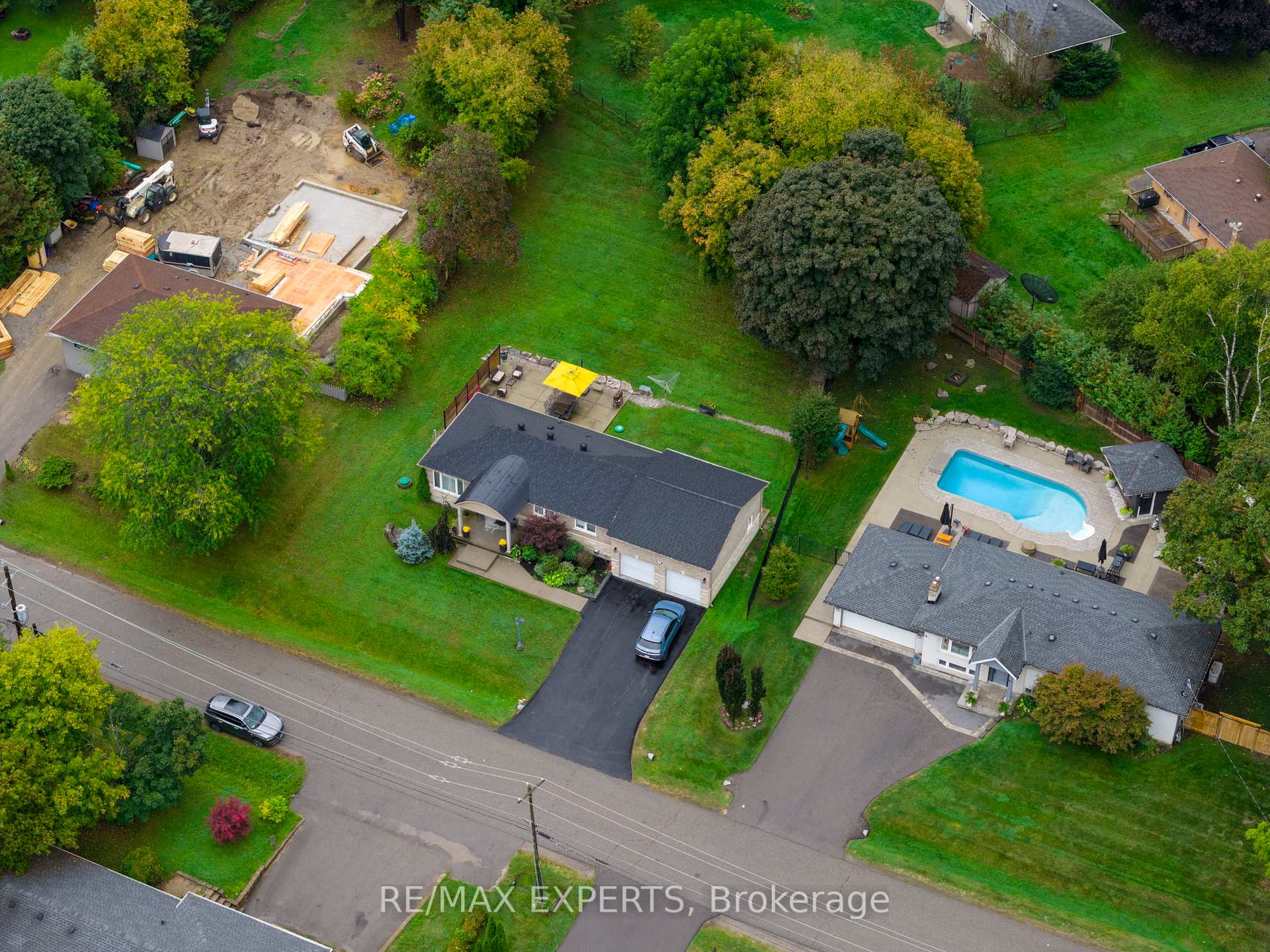Photo 10 of 76 Bachley Crescent, King, Rural King — HOMEH