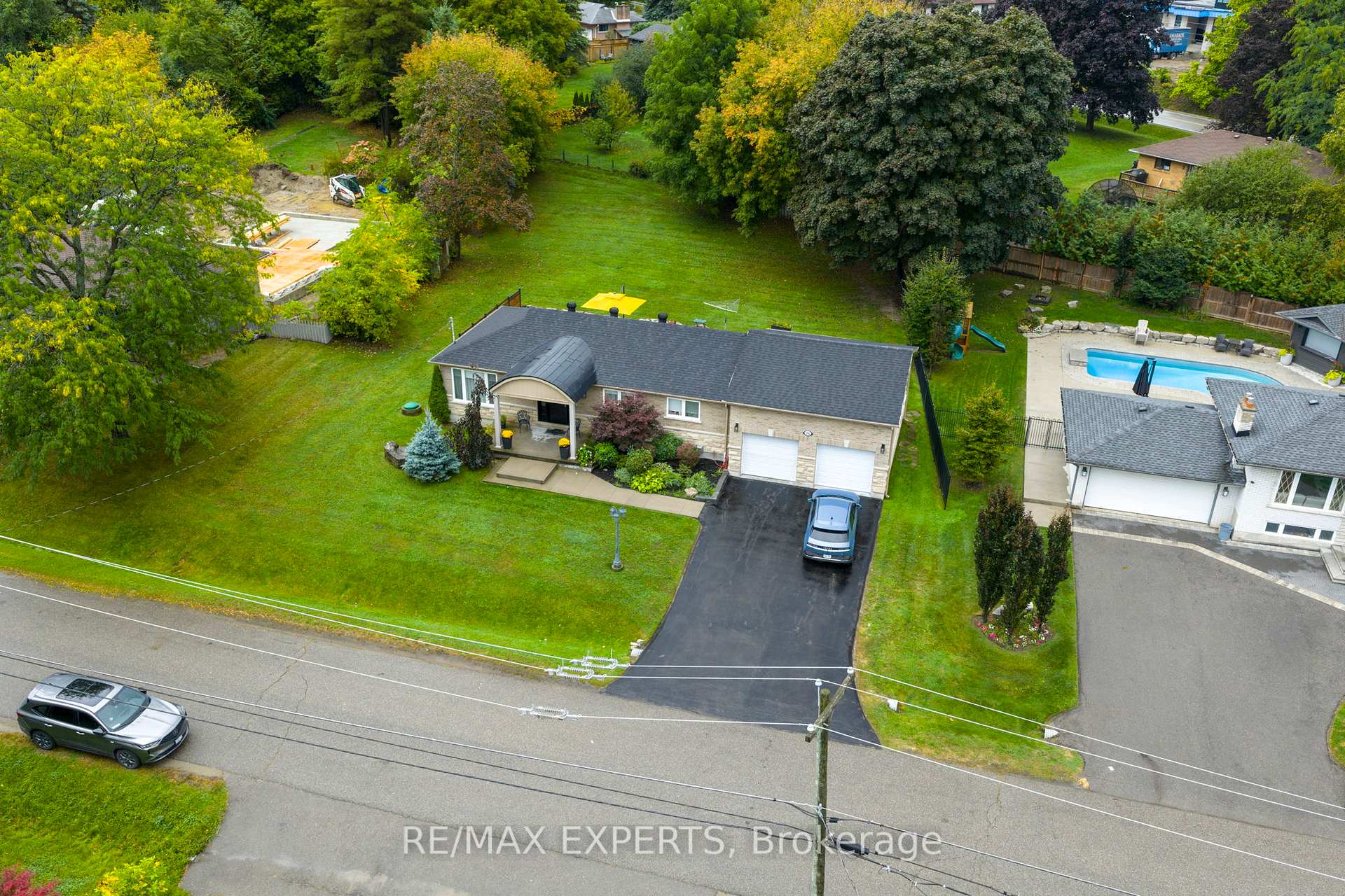 Photo 15 of 76 Bachley Crescent, King, Rural King — HOMEH
