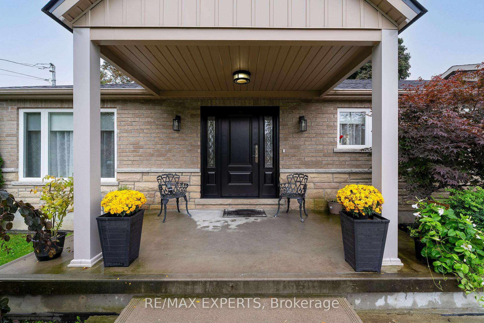 Photo 14 of 76 Bachley Crescent, King, Rural King — HOMEH