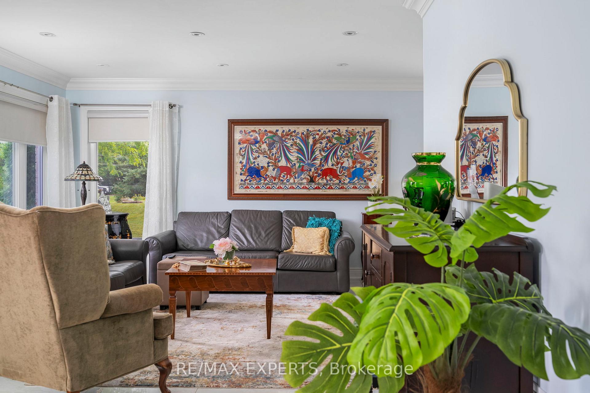 Photo 31 of 76 Bachley Crescent, King, Rural King — HOMEH