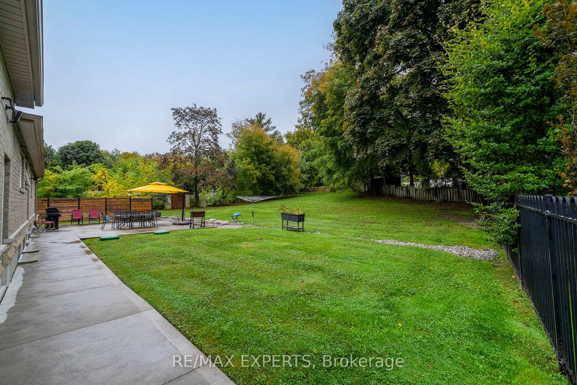 Photo 38 of 76 Bachley Crescent, King, Rural King — HOMEH