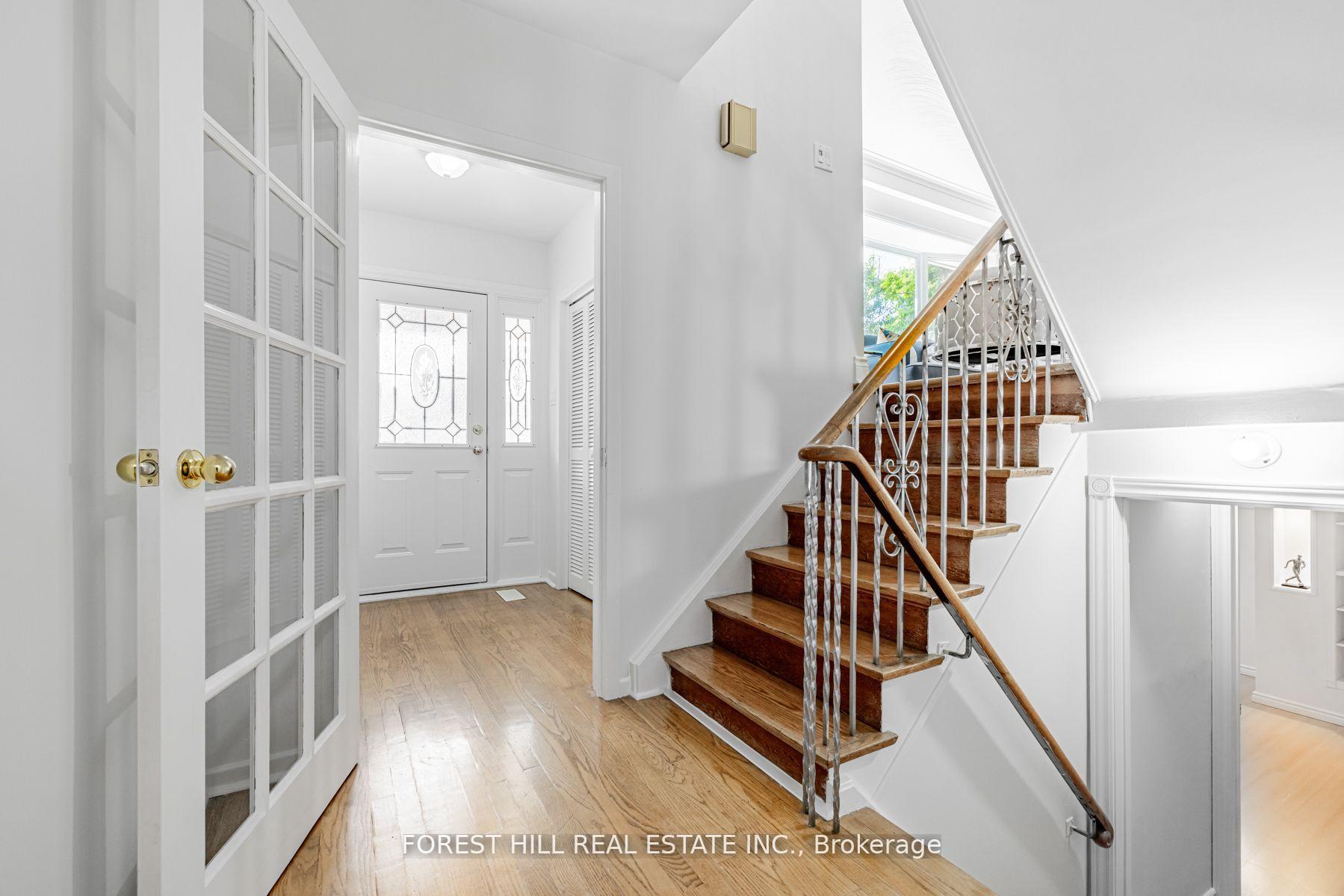 Photo 10 of 4 Dalmeny Road, Markham, Grandview — HOMEH