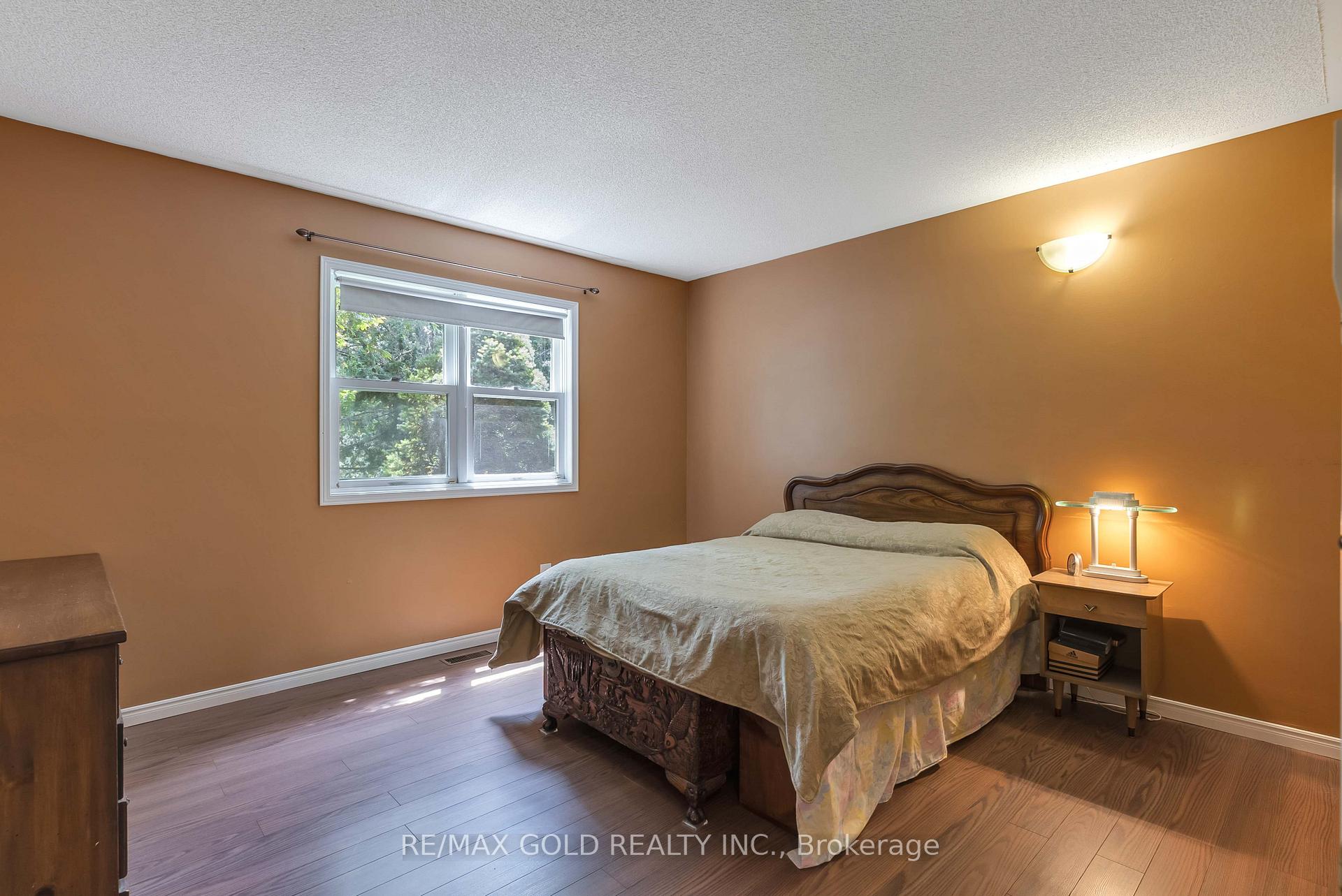 Photo 16 of 12 Golfdale Court, Caledon, Rural Caledon — HOMEH