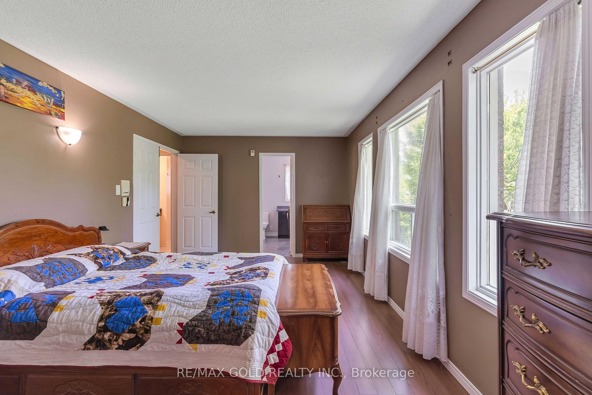 Photo 19 of 12 Golfdale Court, Caledon, Rural Caledon — HOMEH