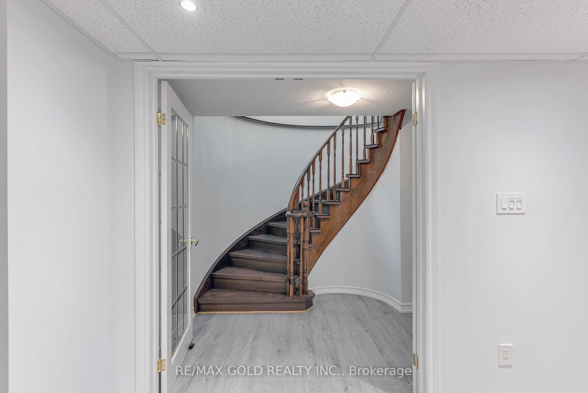 Photo 22 of 12 Golfdale Court, Caledon, Rural Caledon — HOMEH