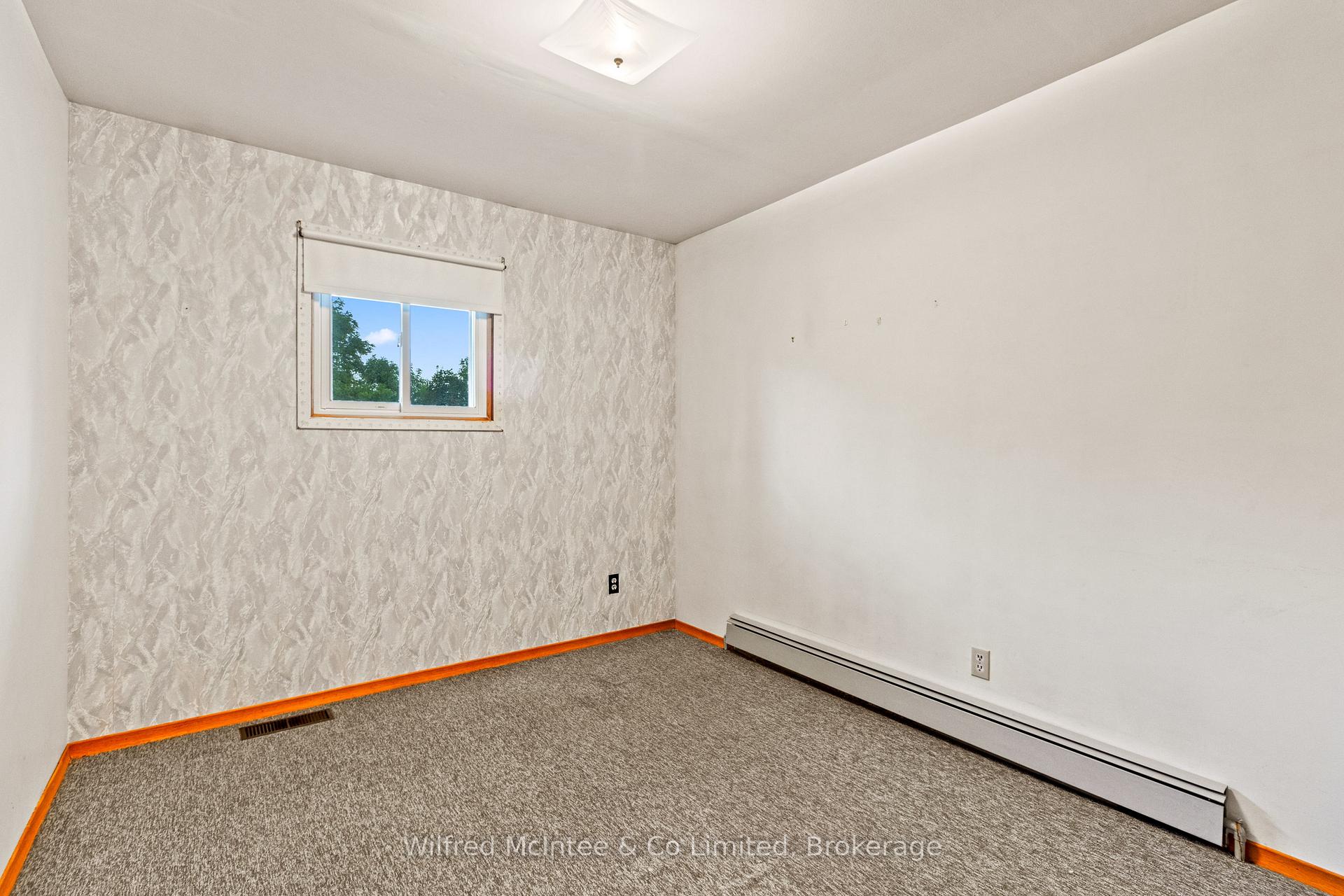 Photo 10 of 262663 Varney Road, West Grey — HOMEH