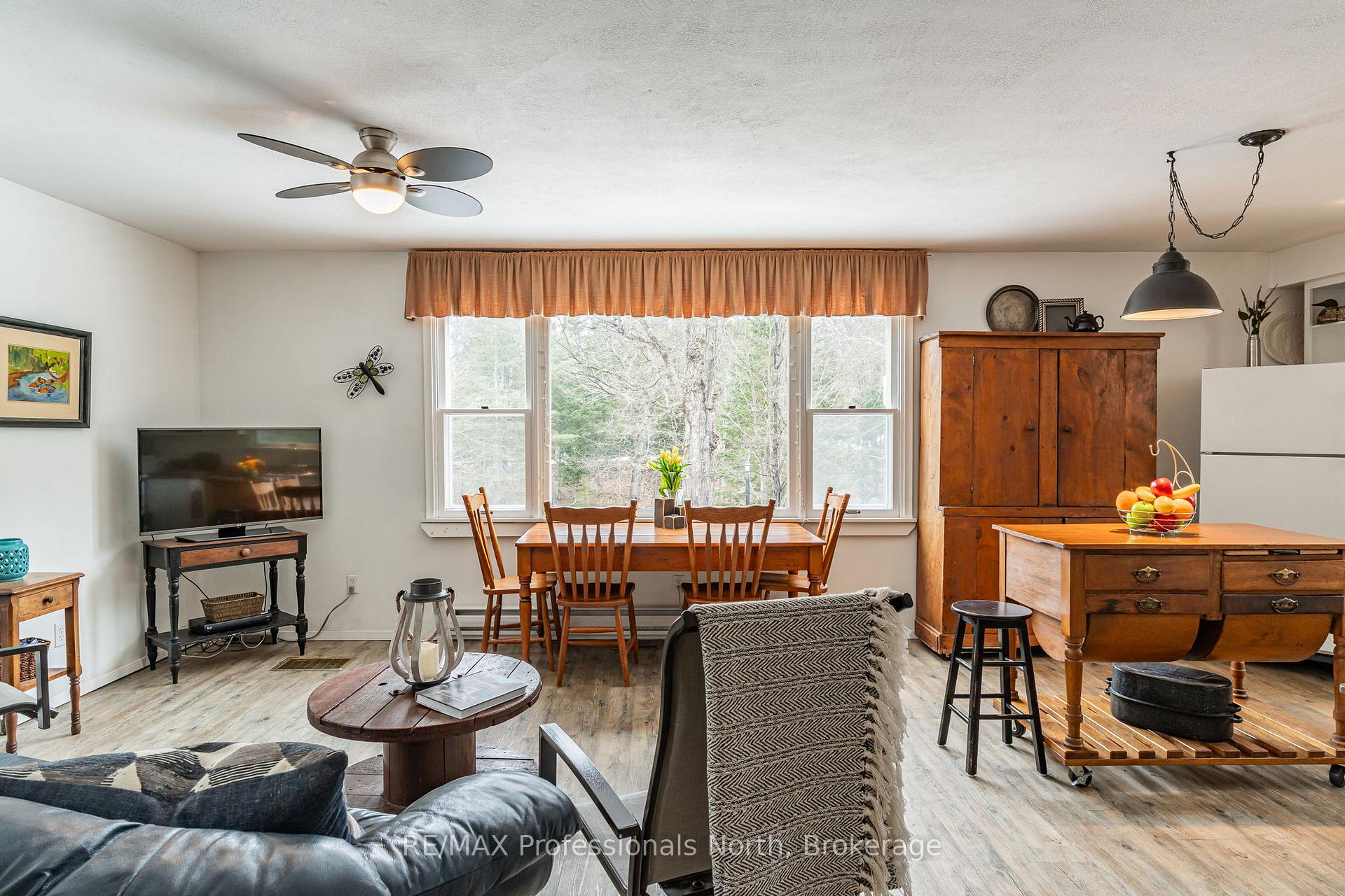 Photo 26 of 1010 Sturgeon Drive, Minden Hills, Minden — HOMEH