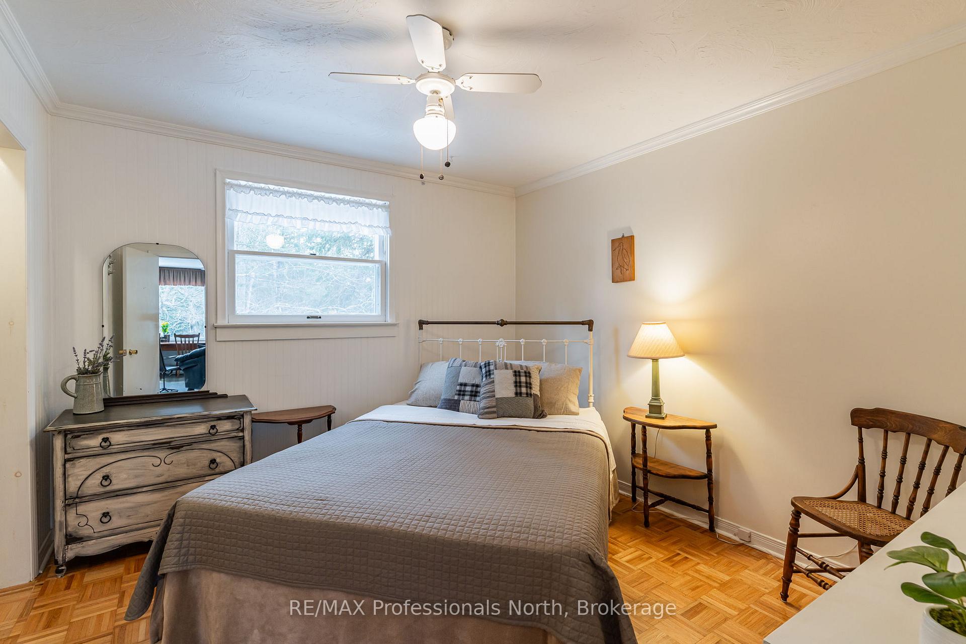 Photo 8 of 1010 Sturgeon Drive, Minden Hills, Minden — HOMEH