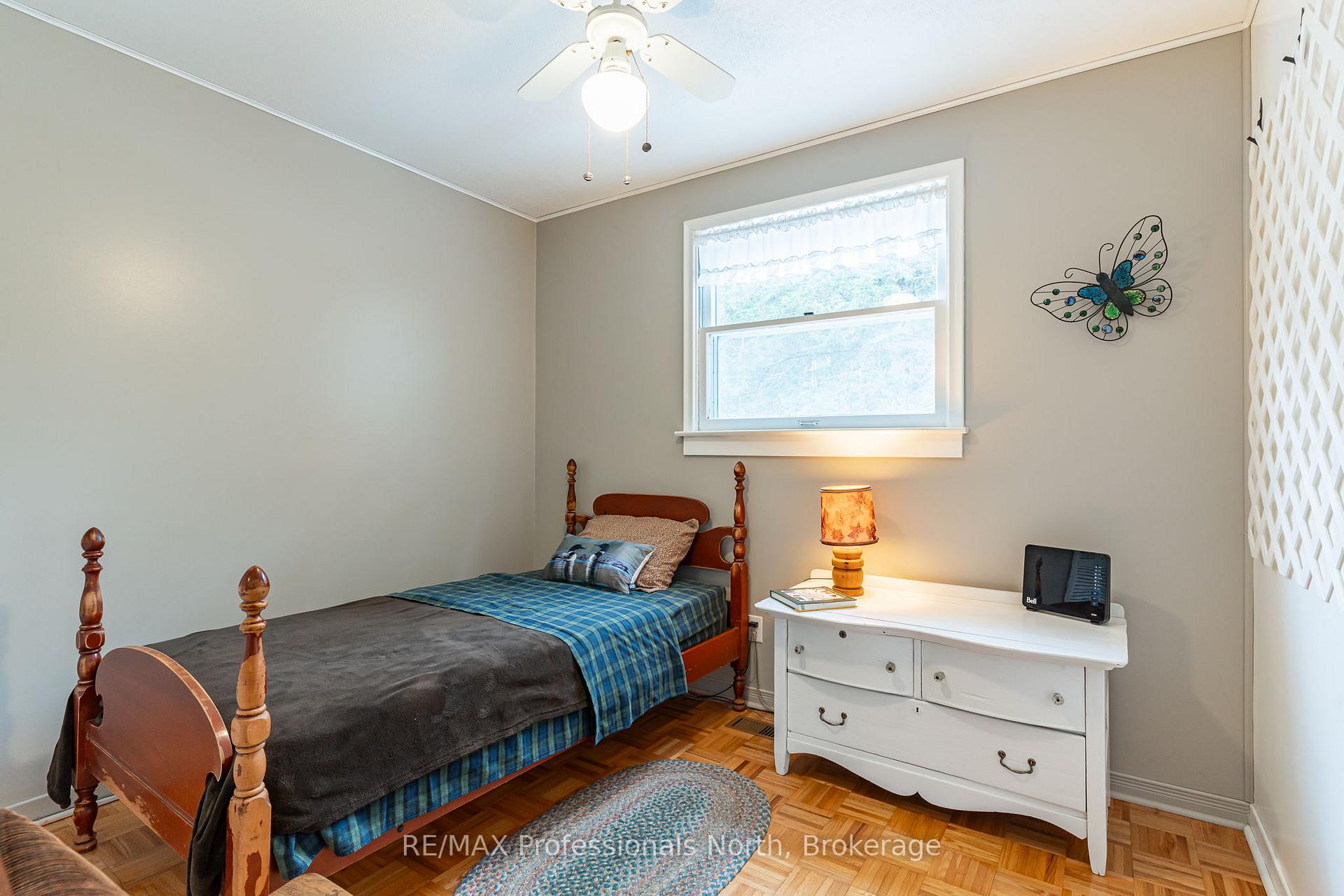 Photo 16 of 1010 Sturgeon Drive, Minden Hills, Minden — HOMEH