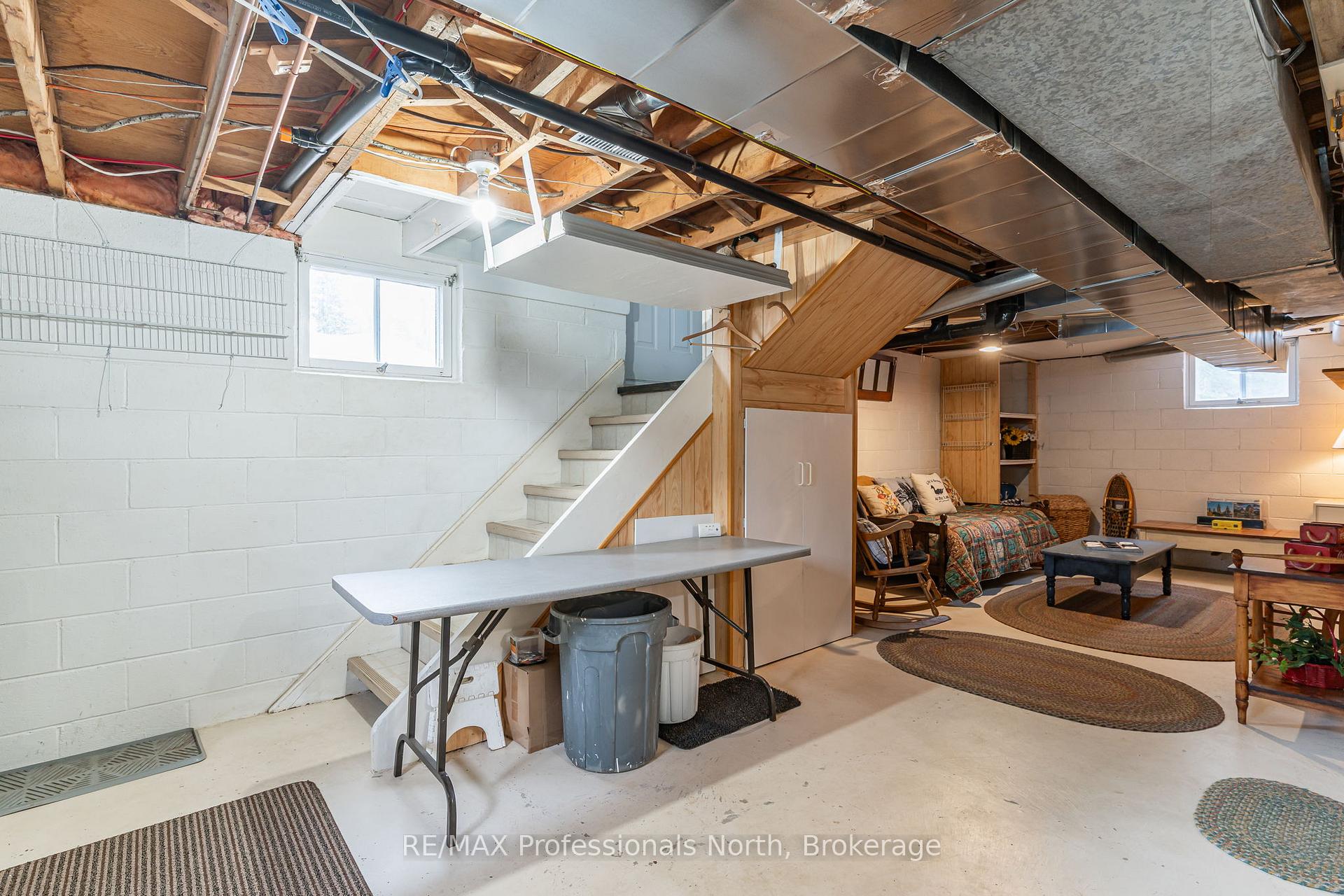 Photo 32 of 1010 Sturgeon Drive, Minden Hills, Minden — HOMEH