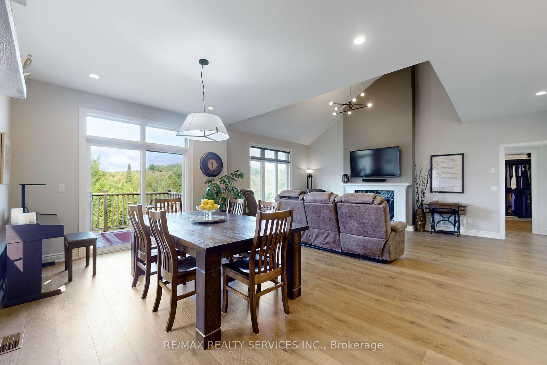 Photo 5 of Unit 87, 200 Kingfisher Drive, Mono, Rural Mono — HOMEH