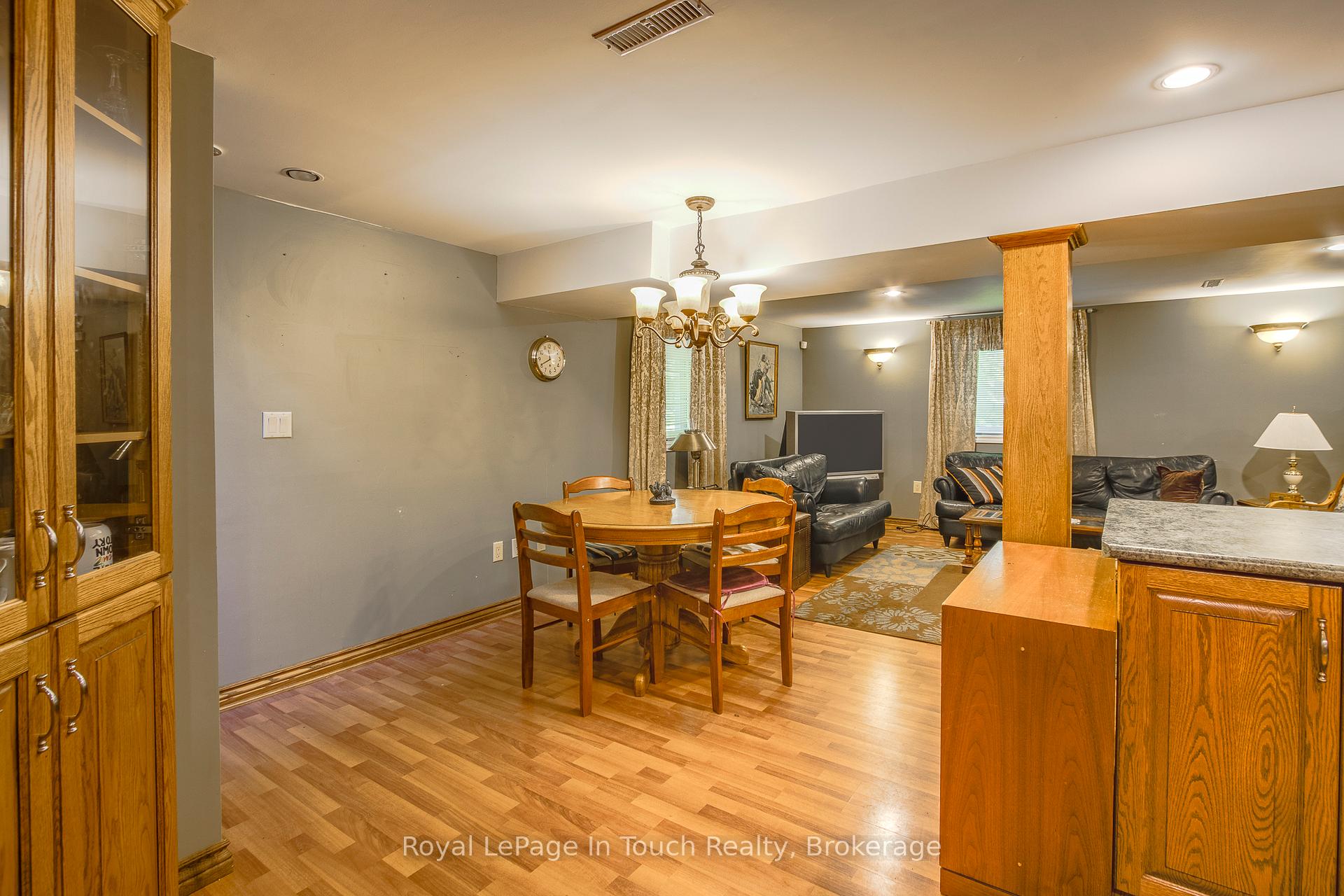 Photo 6 of 5 Gary Court, Tiny, Rural Tiny — HOMEH