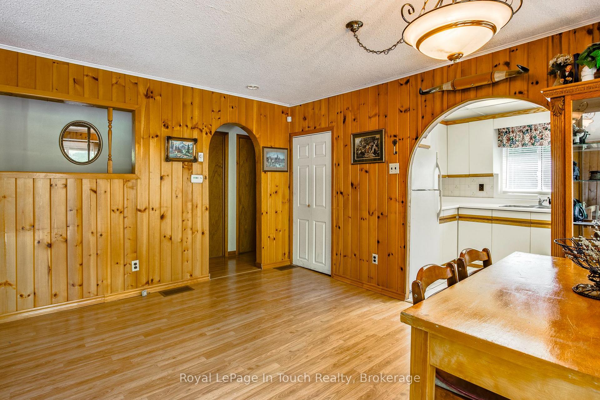 Photo 34 of 5 Gary Court, Tiny, Rural Tiny — HOMEH
