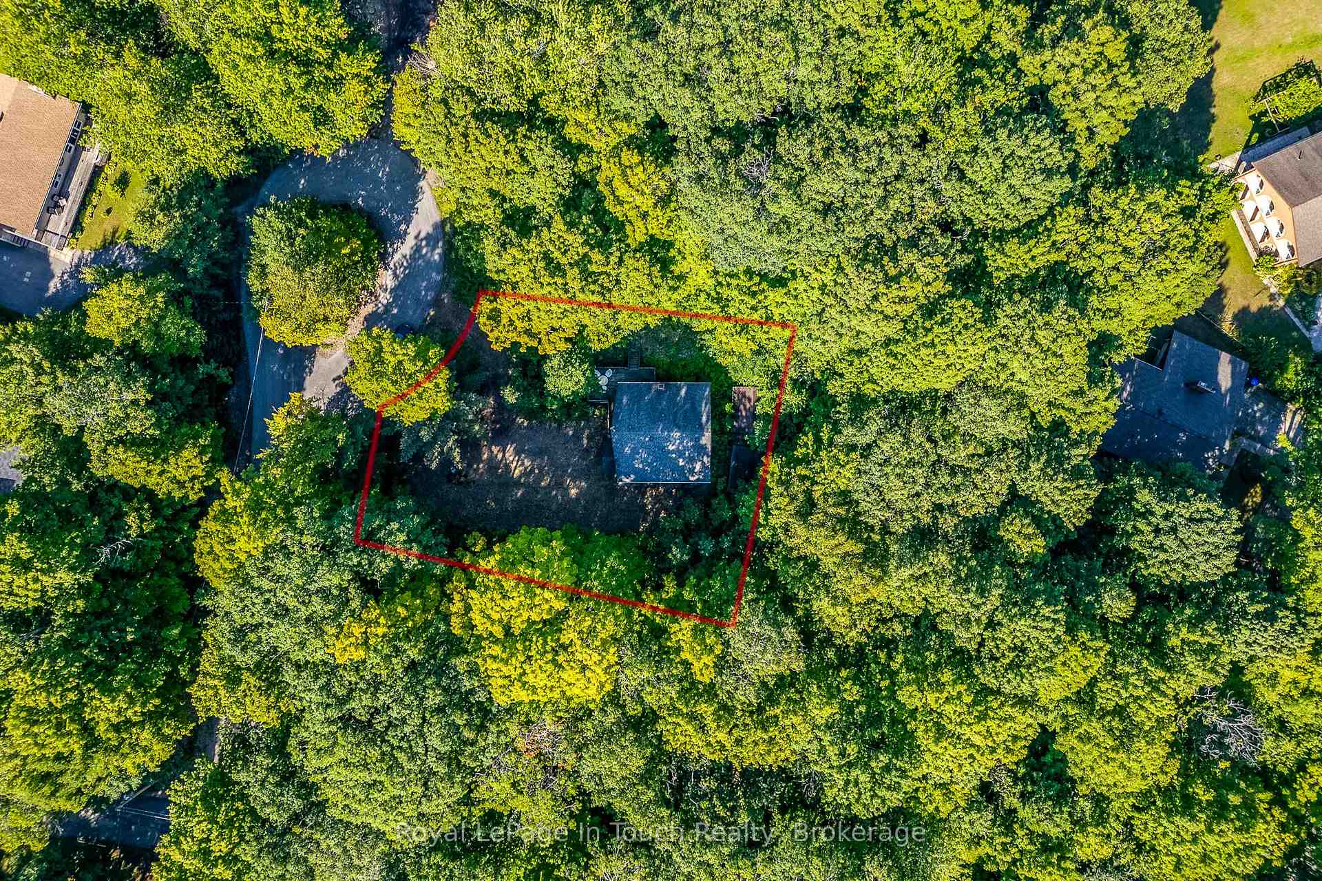 Photo 20 of 5 Gary Court, Tiny, Rural Tiny — HOMEH