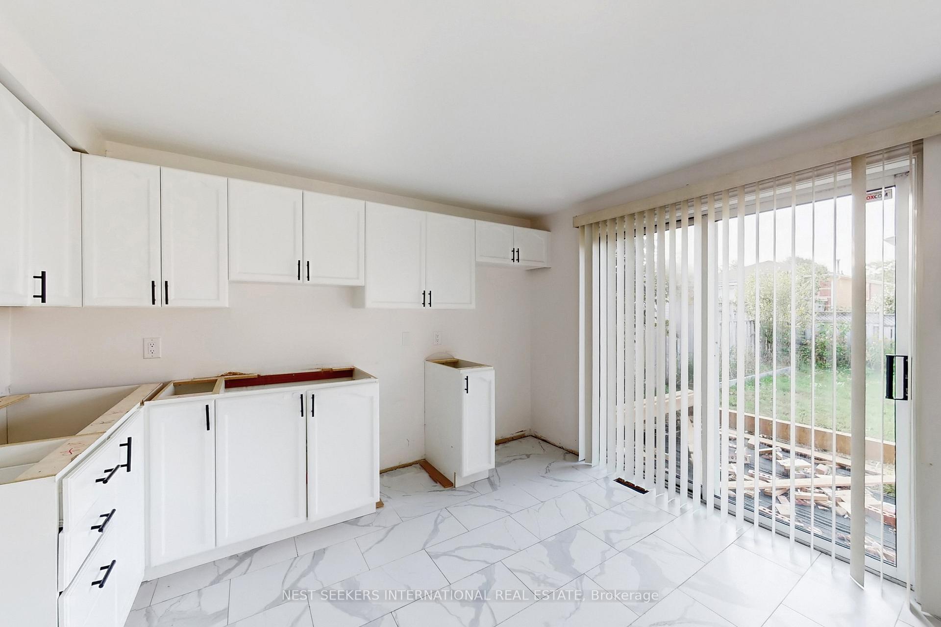 Photo 36 of 78 Clute Crescent, Barrie, Holly — HOMEH