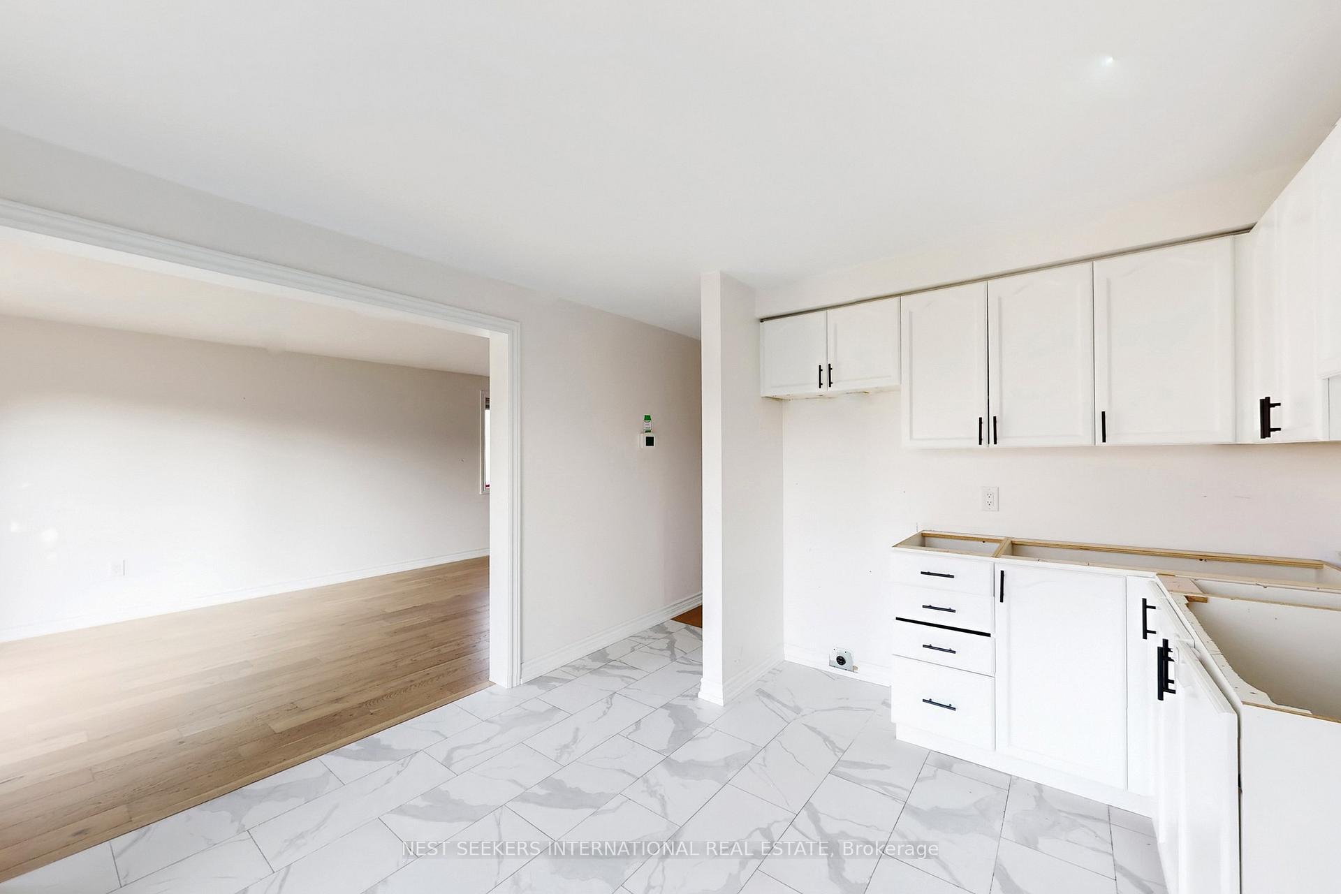 Photo 17 of 78 Clute Crescent, Barrie, Holly — HOMEH