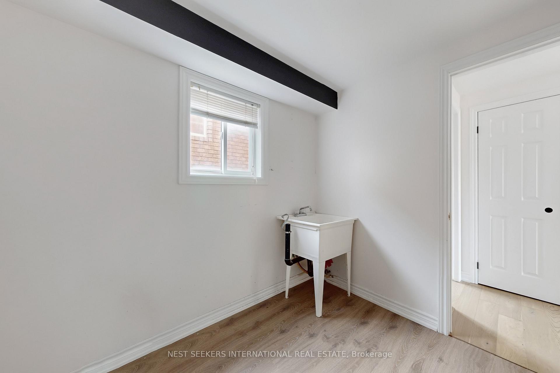 Photo 23 of 78 Clute Crescent, Barrie, Holly — HOMEH
