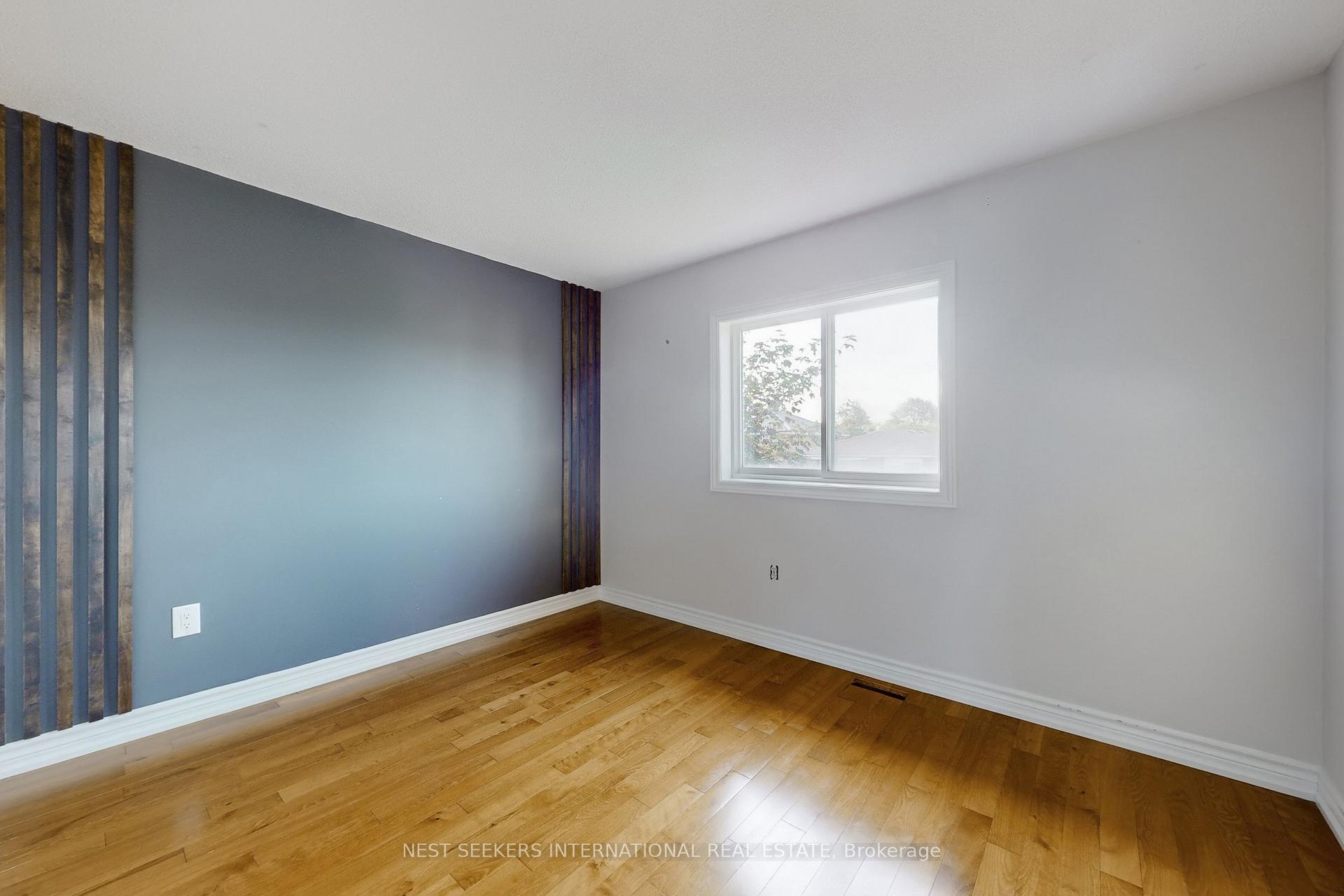Photo 27 of 78 Clute Crescent, Barrie, Holly — HOMEH