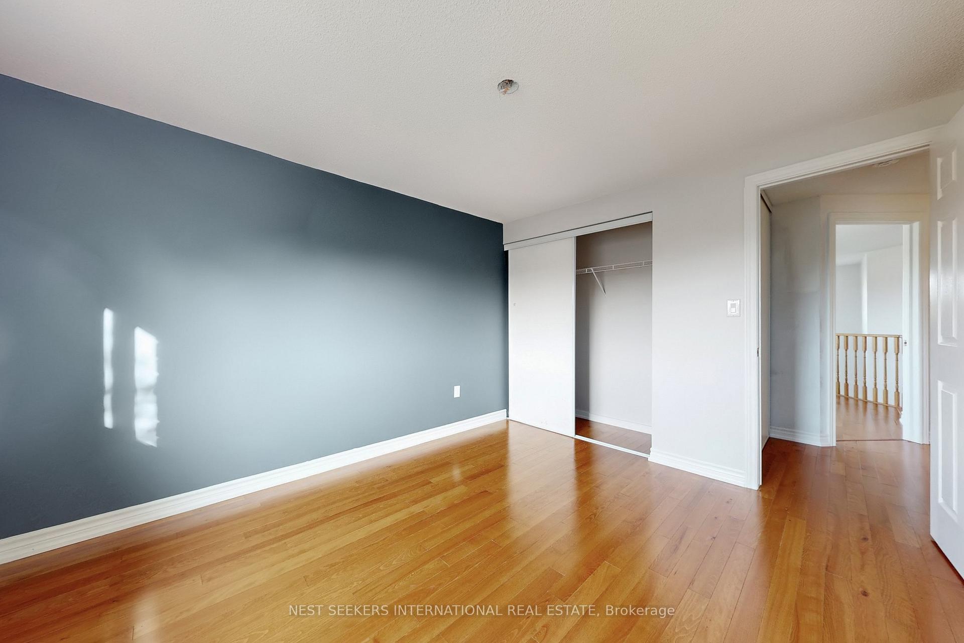 Photo 33 of 78 Clute Crescent, Barrie, Holly — HOMEH