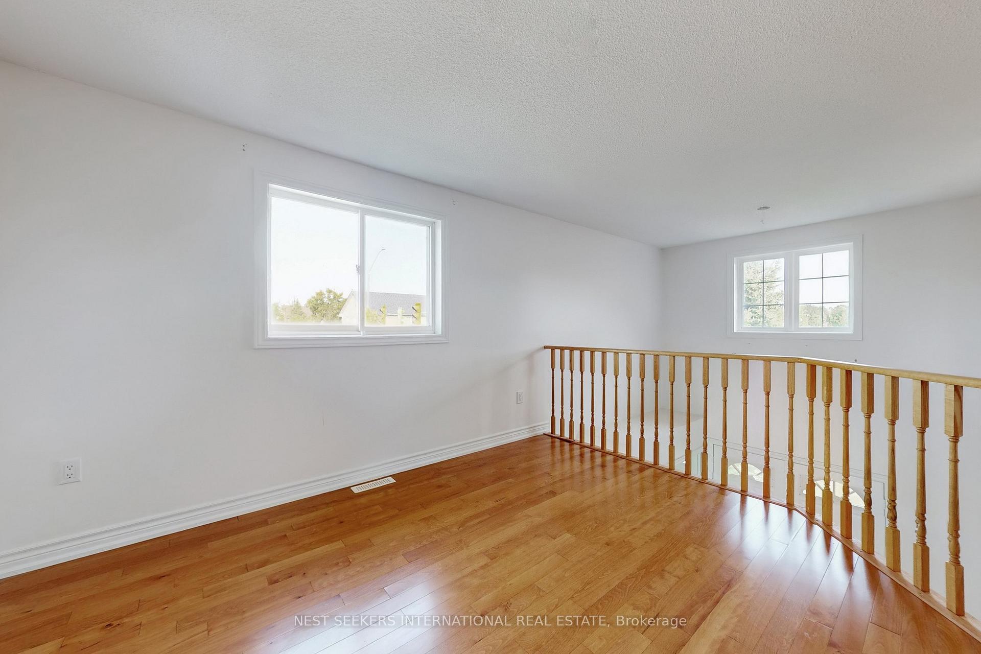 Photo 34 of 78 Clute Crescent, Barrie, Holly — HOMEH