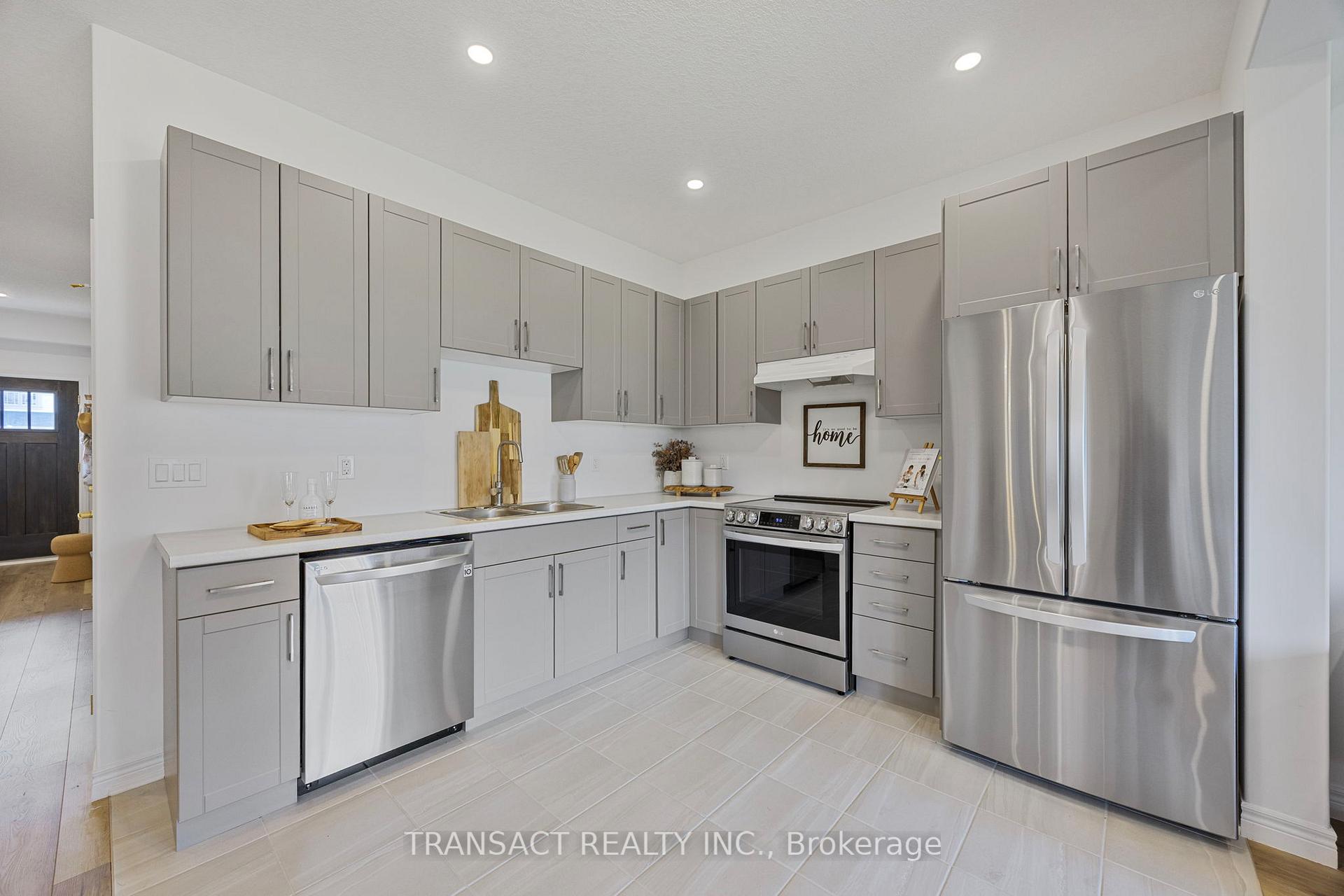 Photo 23 of 16 Shipley Avenue, Collingwood — HOMEH