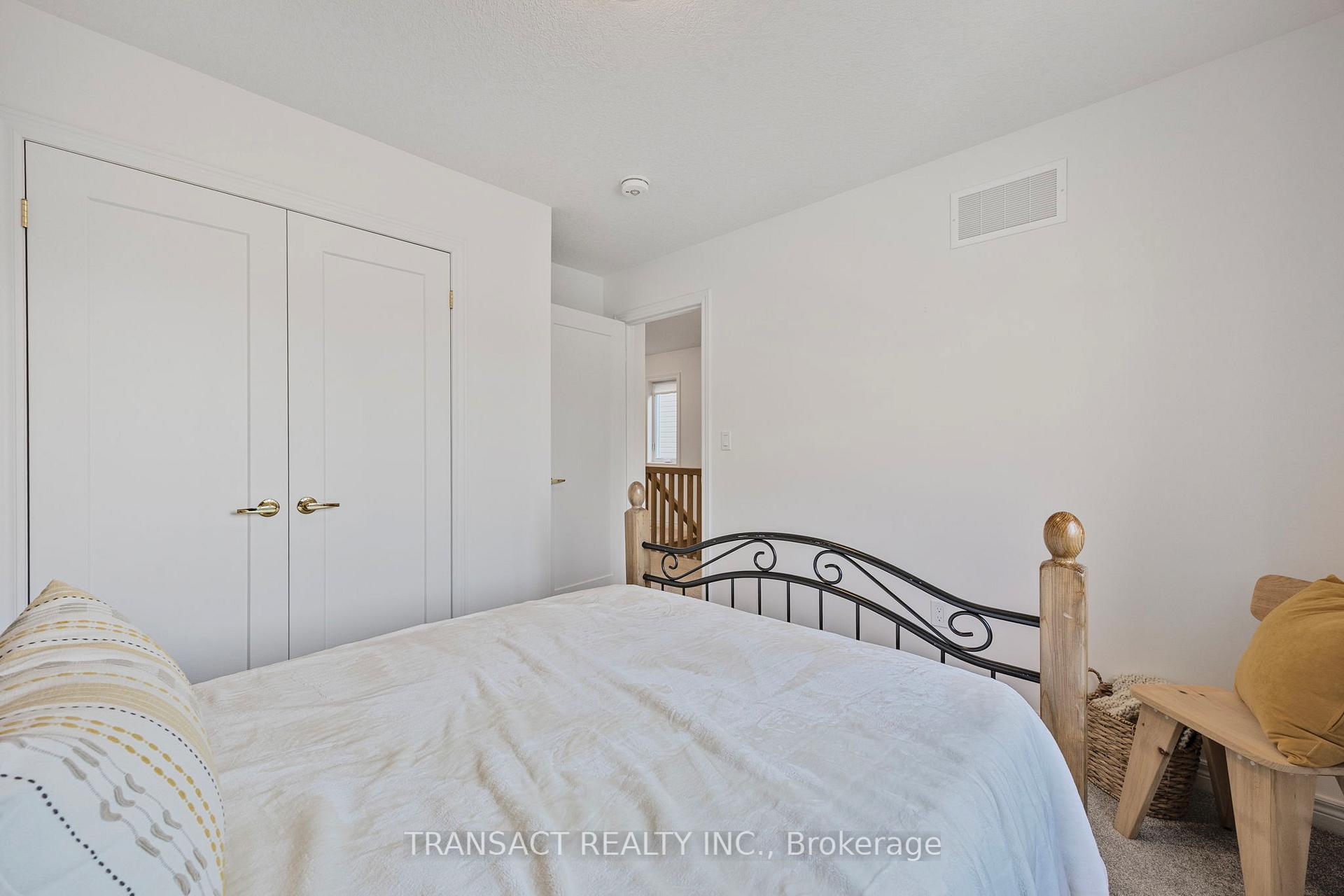 Photo 32 of 16 Shipley Avenue, Collingwood — HOMEH