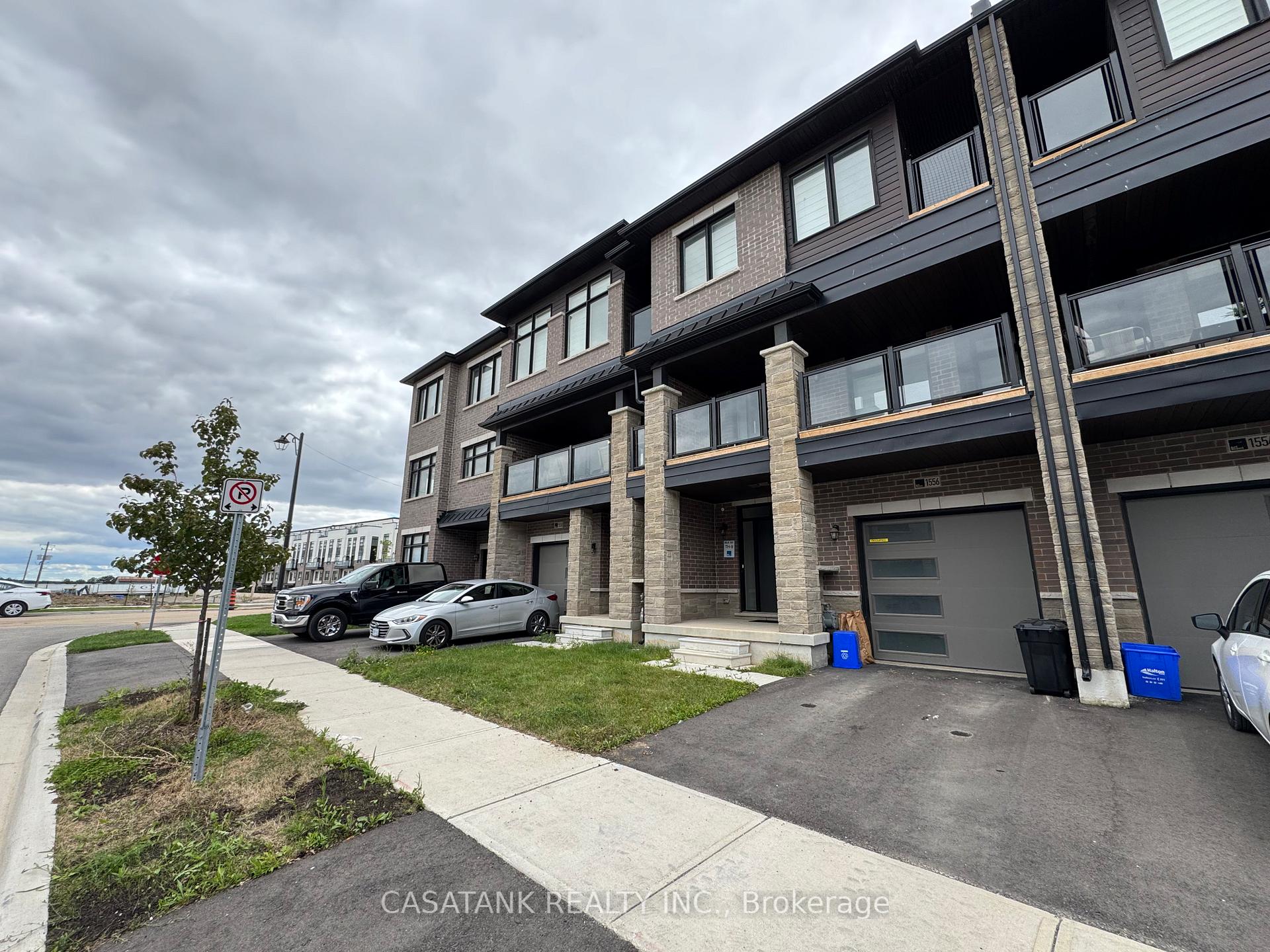 Photo 2 of 1556 Moonseed Place, Milton, Cobban — HOMEH
