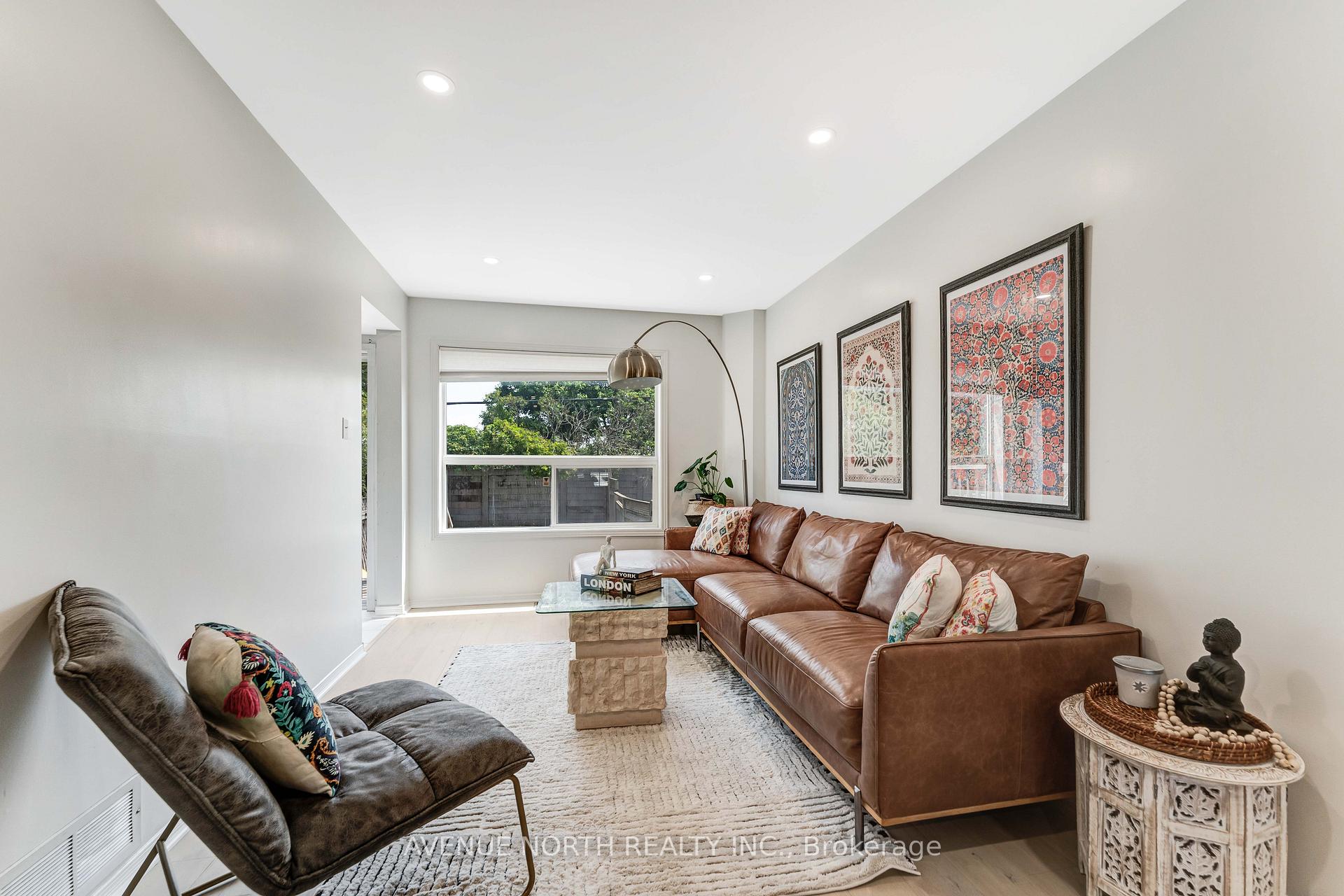 Photo 24 of 51 Mullcraft Crescent, Ottawa, Barrhaven - Longfields — HOMEH