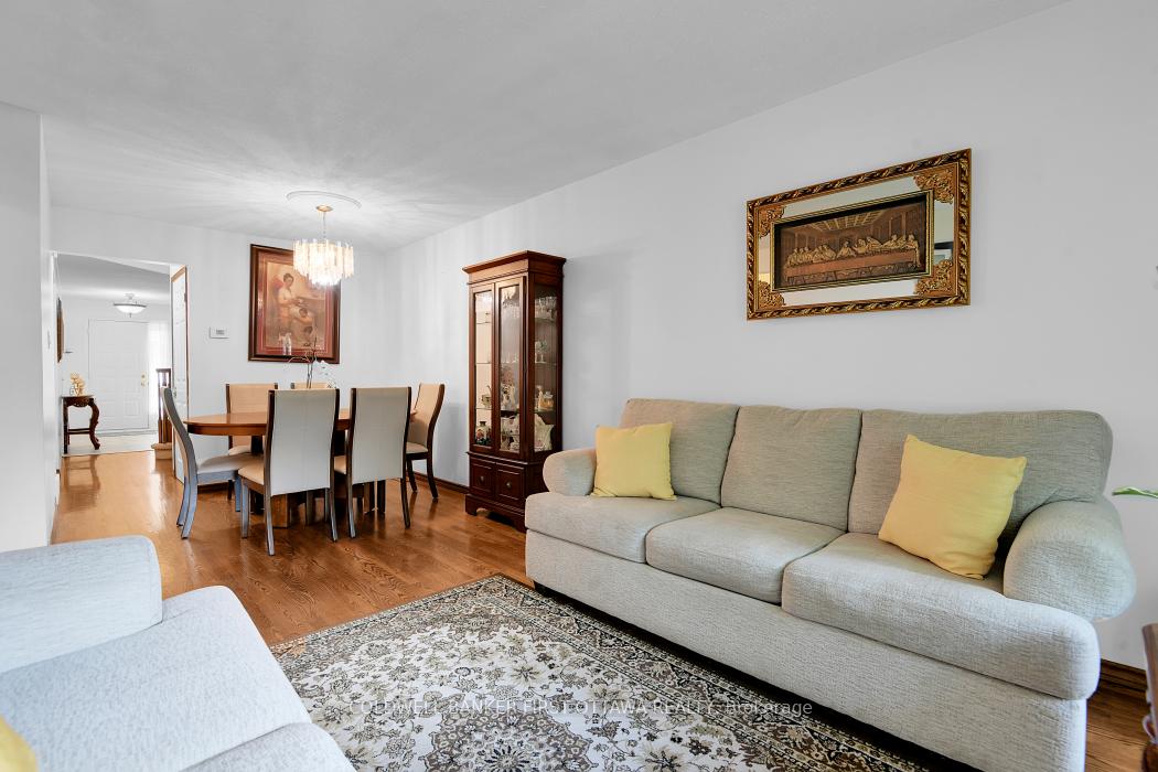 Photo 2 of 23 Manju Street, Ottawa, Hunt Club Park — HOMEH