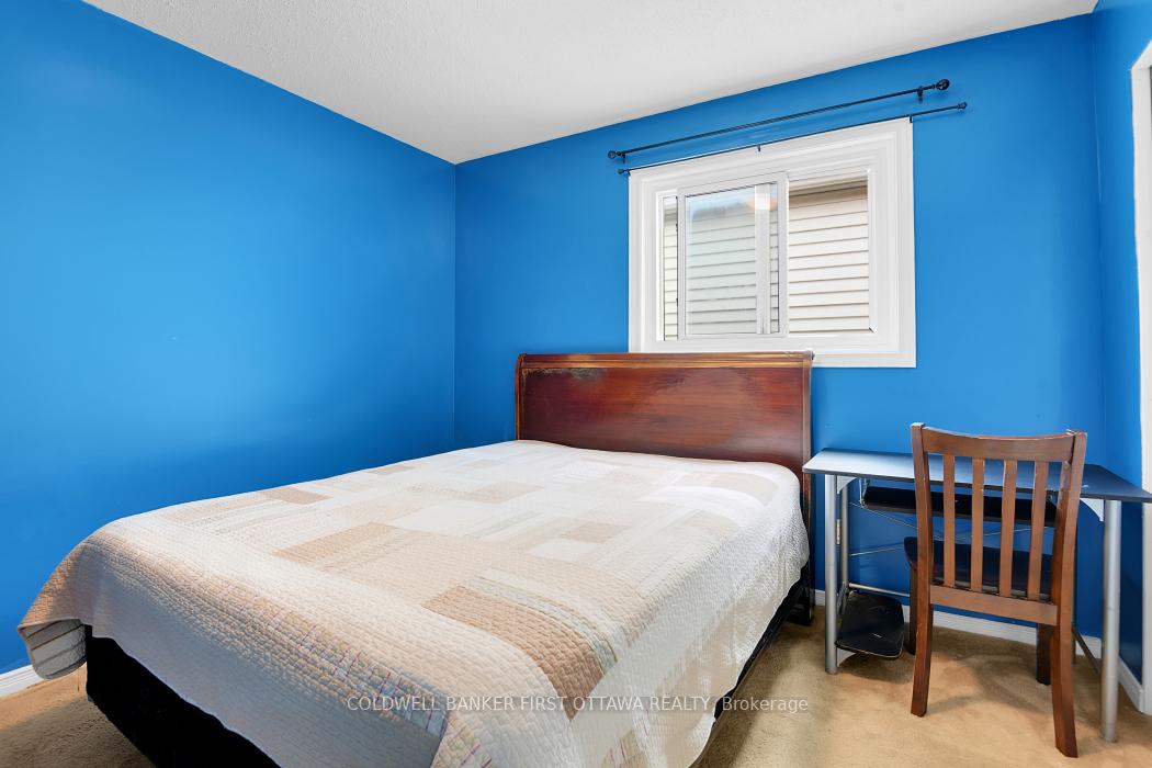 Photo 14 of 23 Manju Street, Ottawa, Hunt Club Park — HOMEH