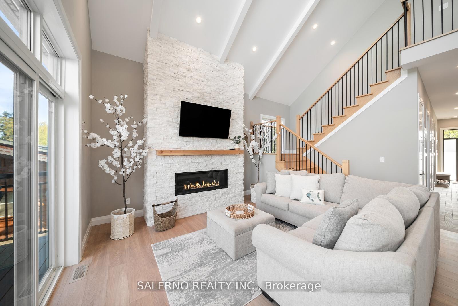 Photo 10 of 1889 Simcoe Boulevard, Innisfil, Alcona — HOMEH