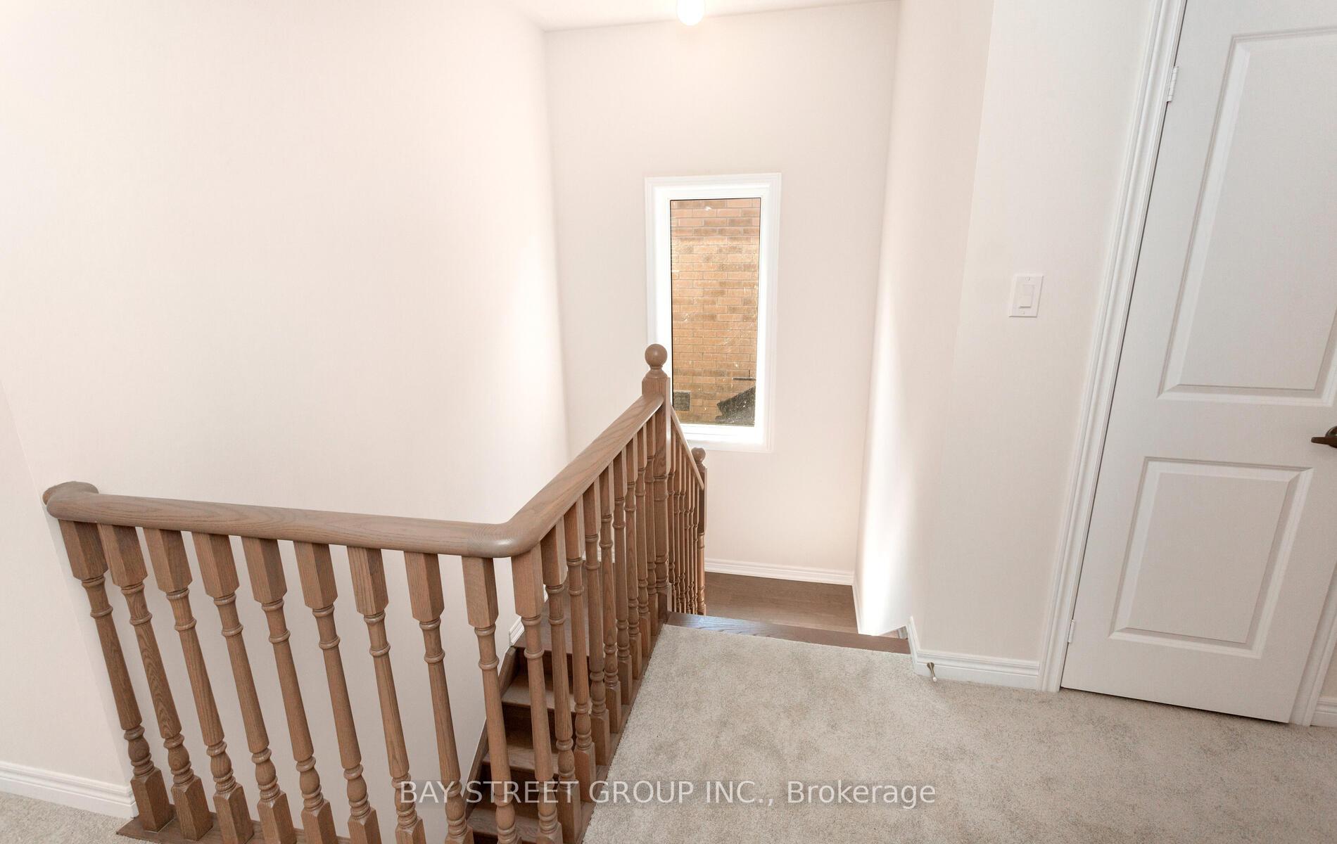 Photo 8 of 888 Apple Terrace, Milton, Cobban — HOMEH