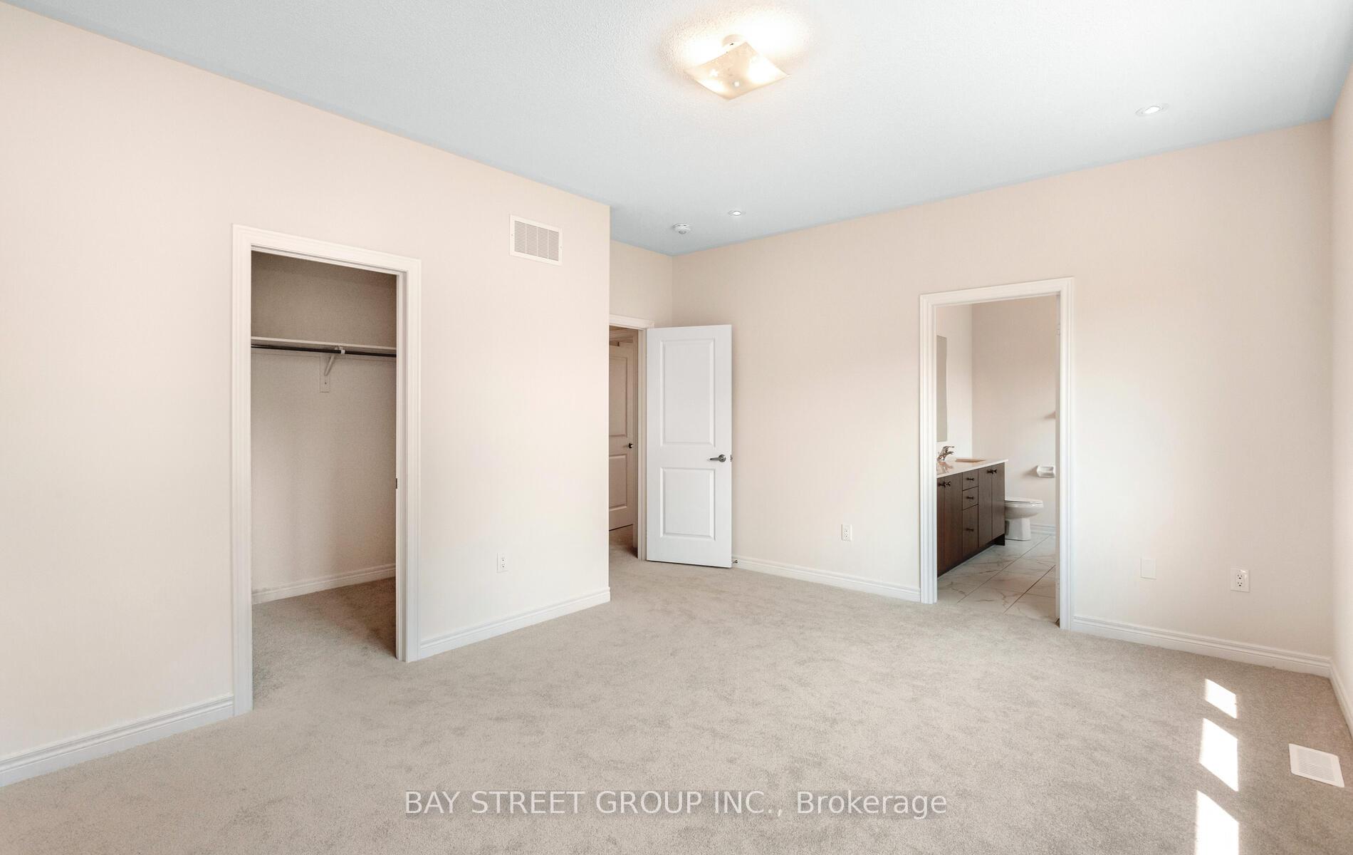Photo 38 of 888 Apple Terrace, Milton, Cobban — HOMEH