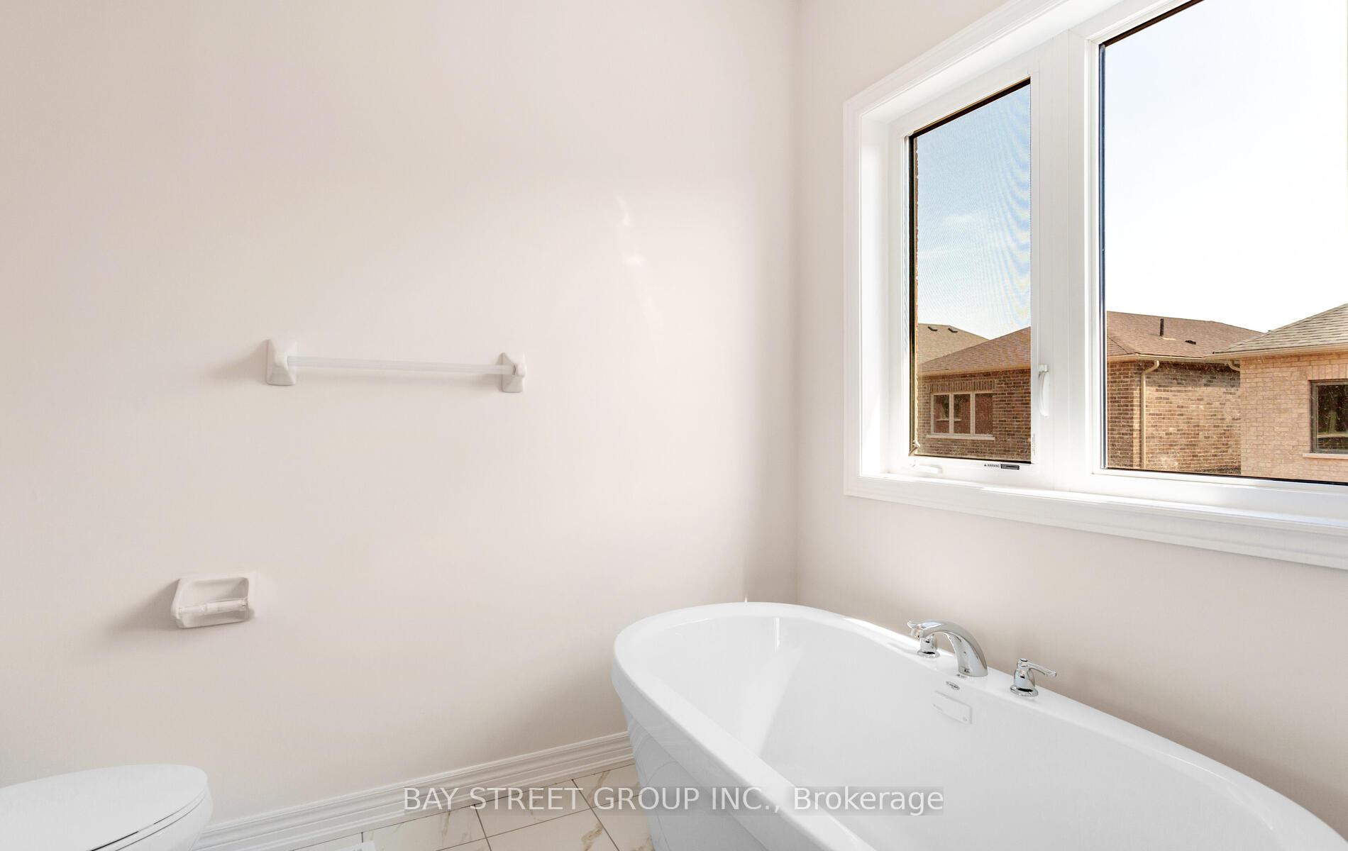 Photo 3 of 888 Apple Terrace, Milton, Cobban — HOMEH