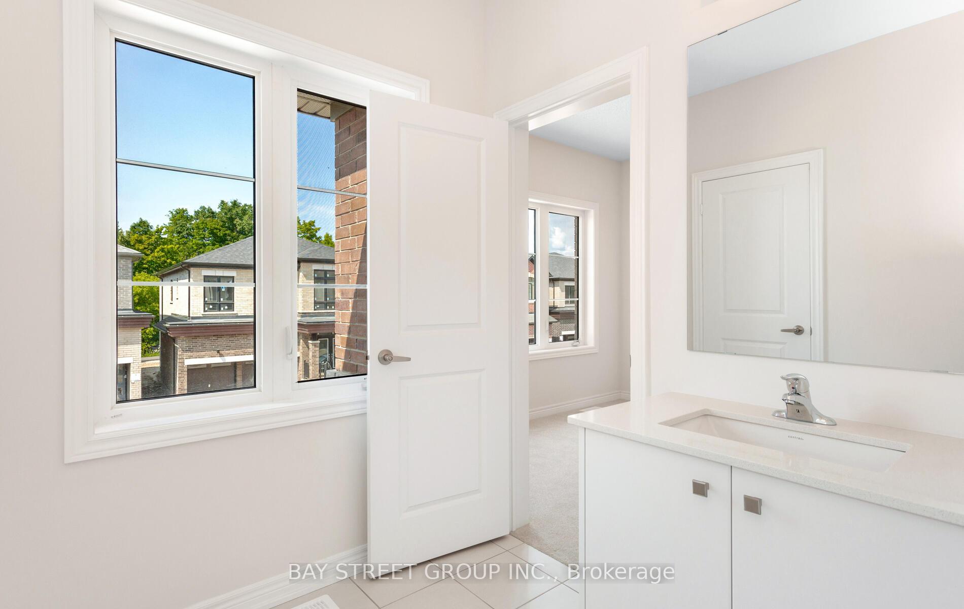 Photo 19 of 888 Apple Terrace, Milton, Cobban — HOMEH