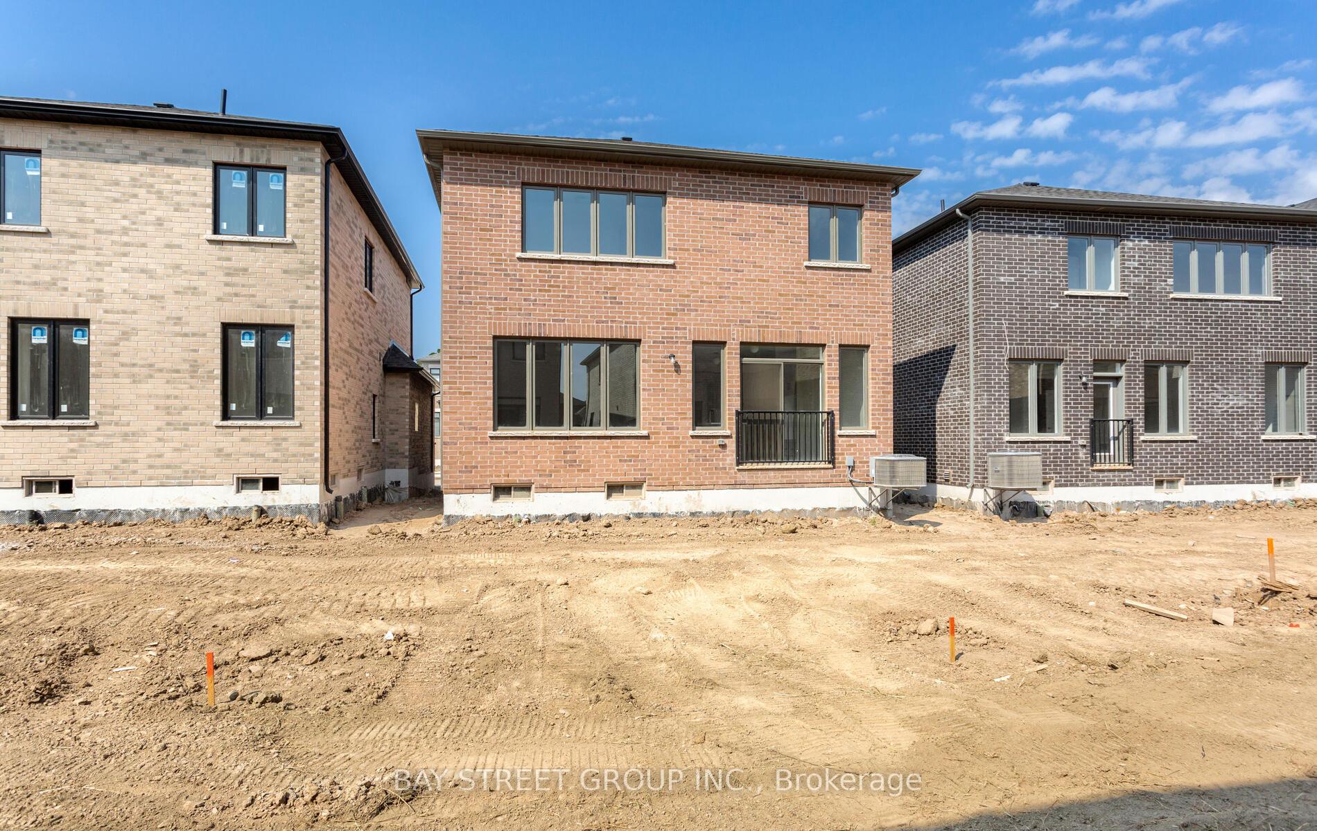 Photo 28 of 888 Apple Terrace, Milton, Cobban — HOMEH