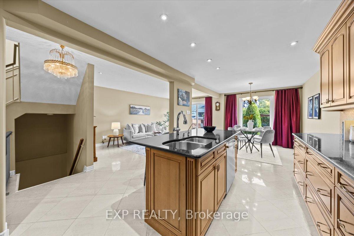 Photo 17 of 1871 Markwell Crescent, Ottawa, Chateauneuf — HOMEH