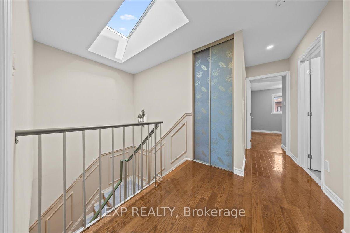 Photo 16 of 1871 Markwell Crescent, Ottawa, Chateauneuf — HOMEH