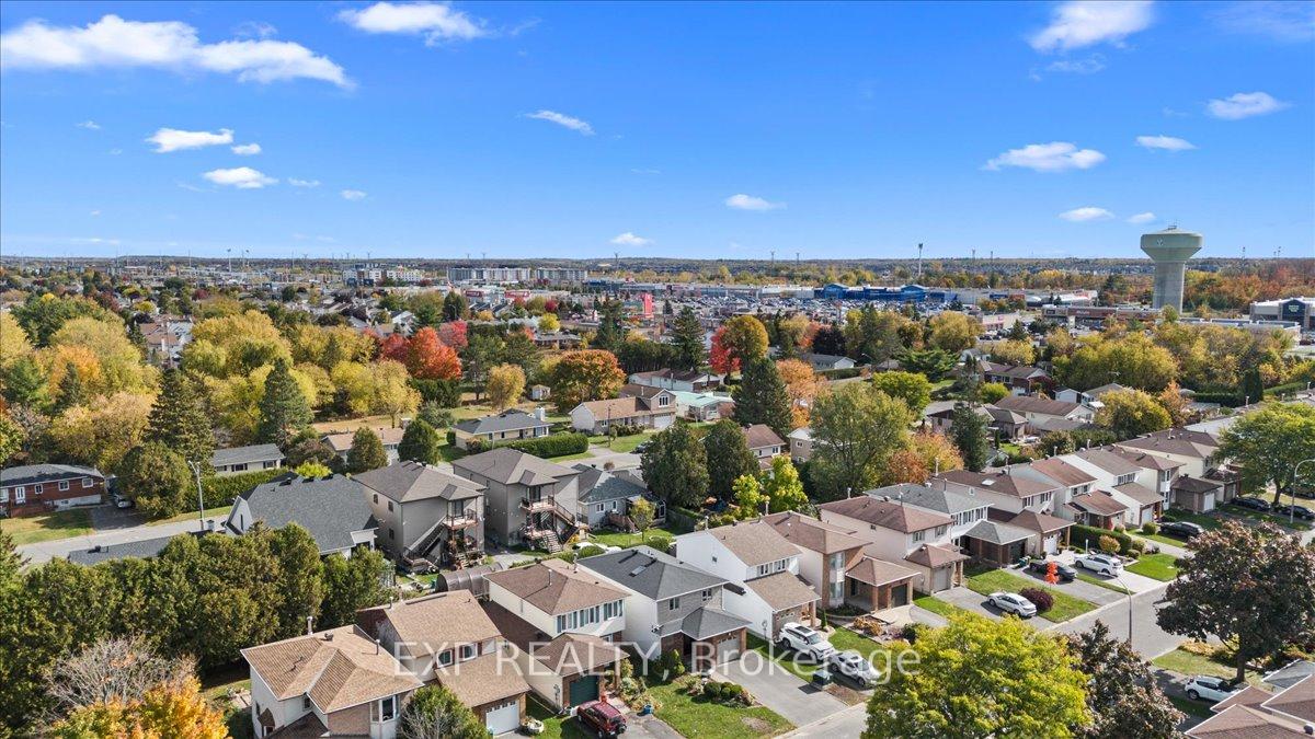 Photo 45 of 1871 Markwell Crescent, Ottawa, Chateauneuf — HOMEH