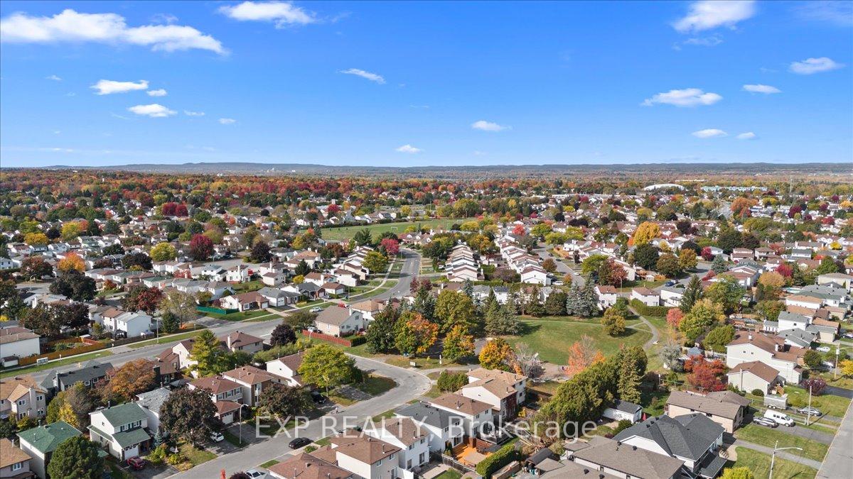 Photo 36 of 1871 Markwell Crescent, Ottawa, Chateauneuf — HOMEH