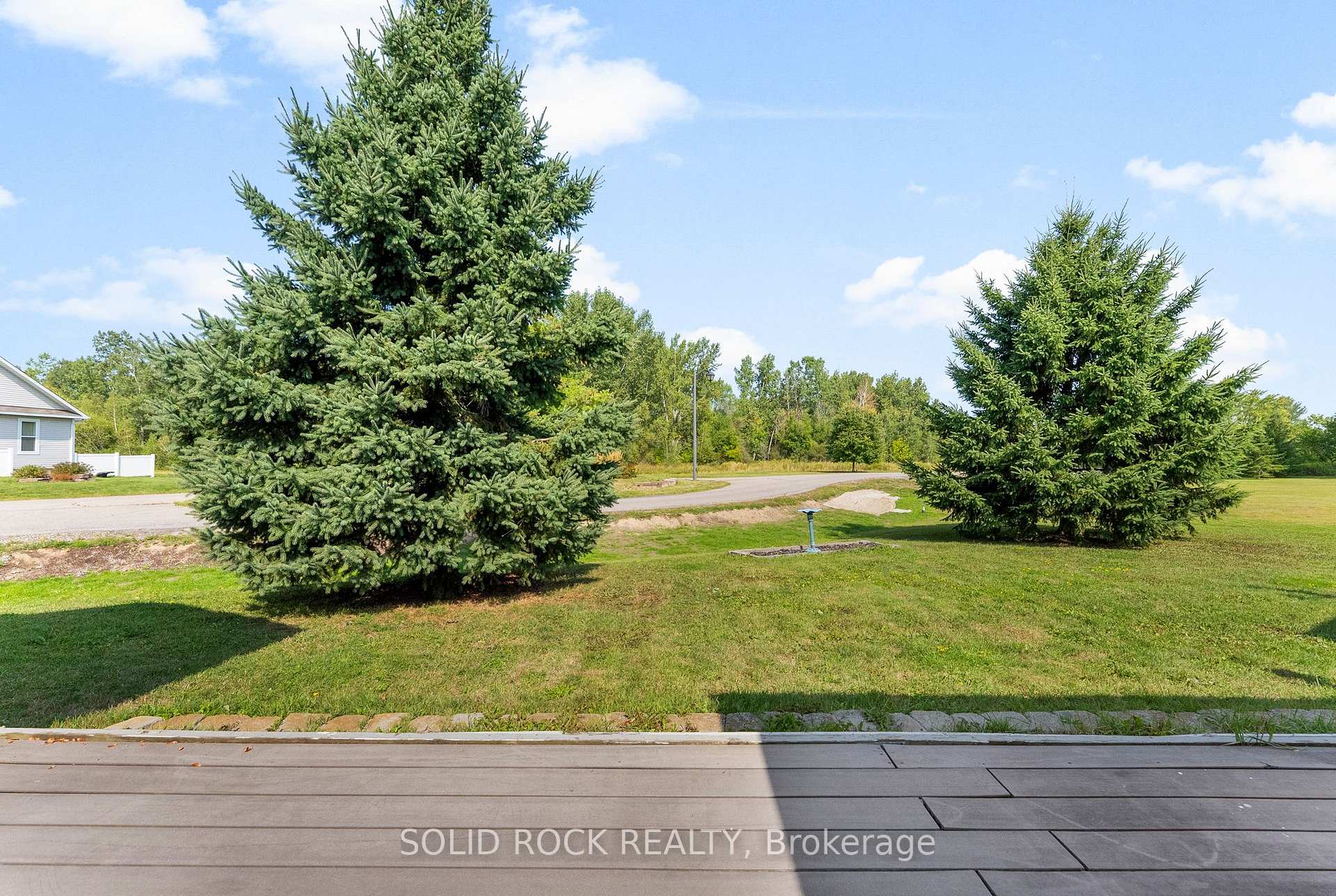Photo 32 of 659 Country Trail Private, Ottawa, Carlsbad Springs — HOMEH