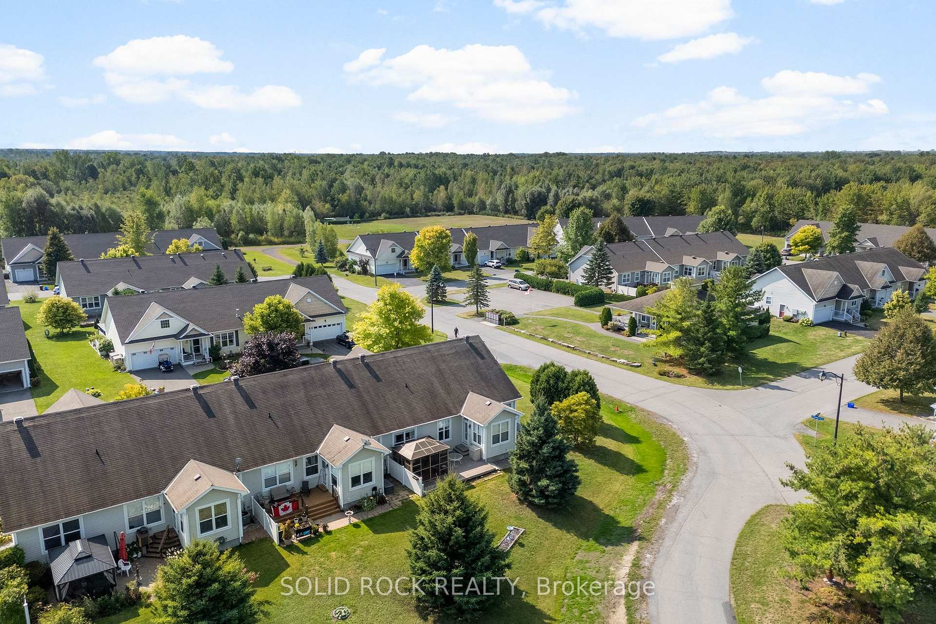 Photo 31 of 659 Country Trail Private, Ottawa, Carlsbad Springs — HOMEH