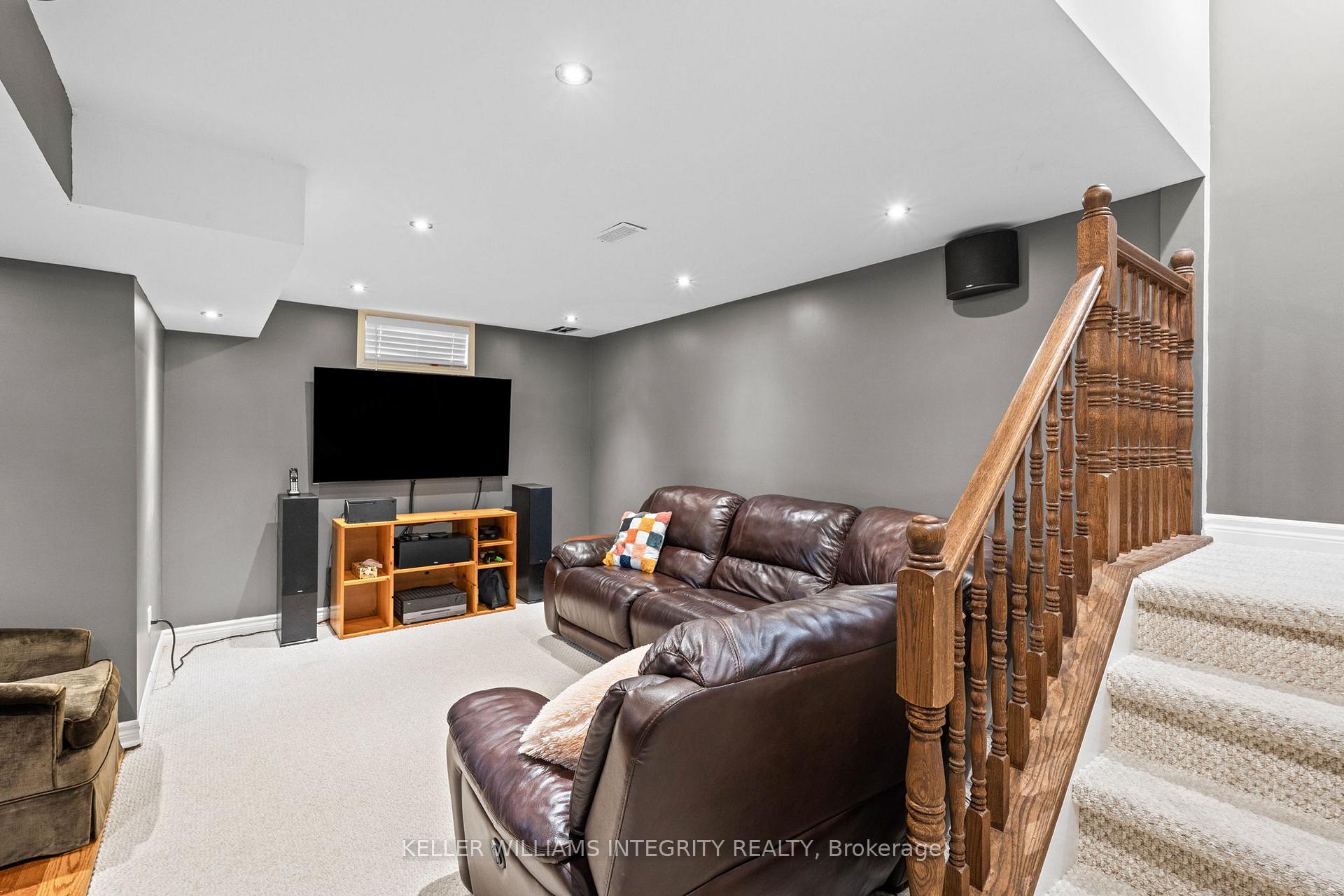 Photo 30 of 135 Whalings Circle, Ottawa, Stittsville (Central) — HOMEH