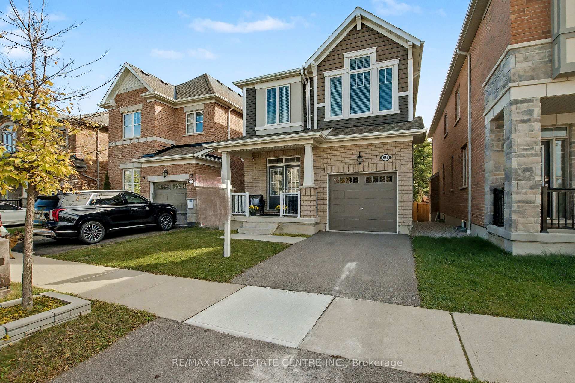 Photo 8 of 573 Juneberry Court, Milton, Cobban — HOMEH