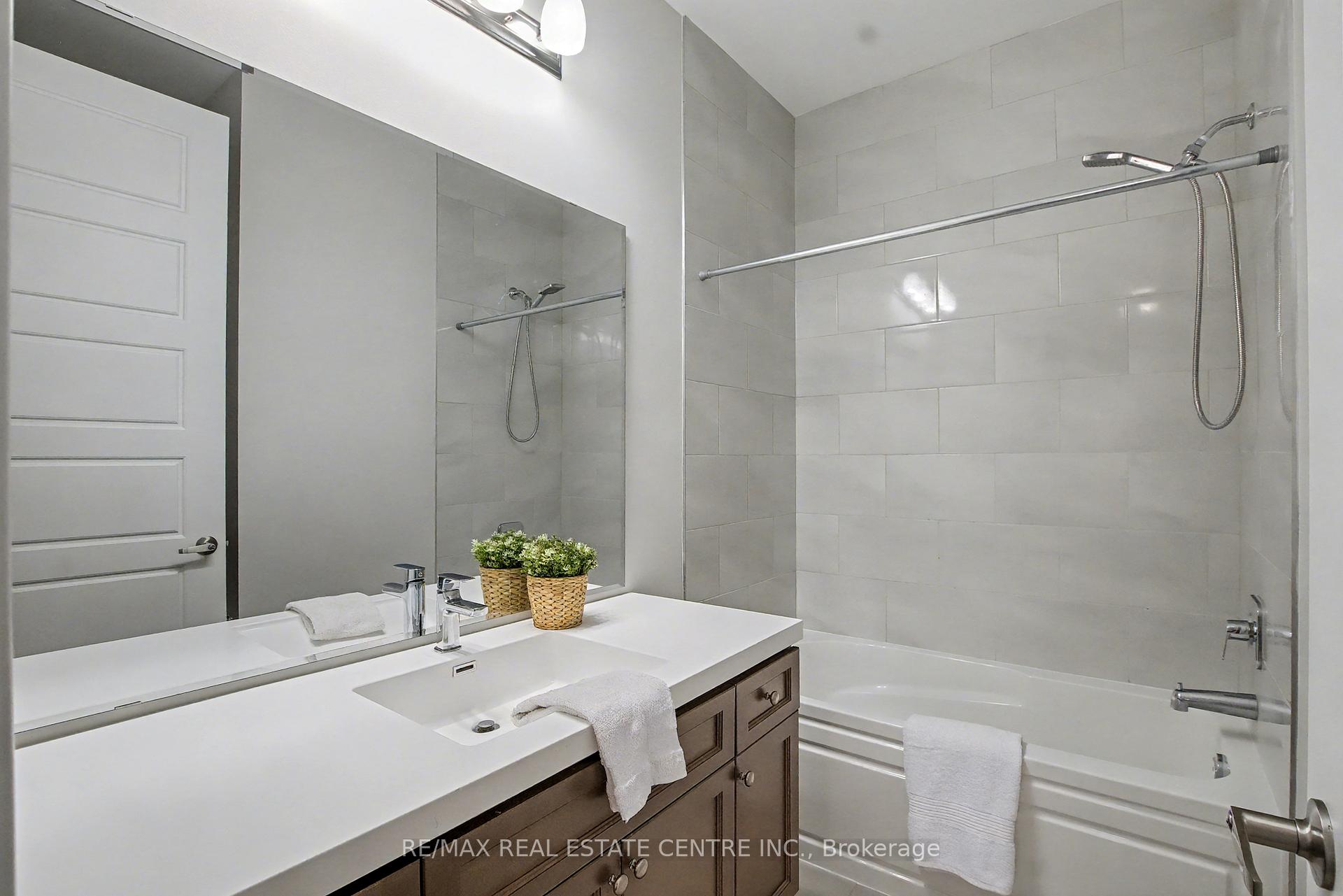 Photo 18 of 573 Juneberry Court, Milton, Cobban — HOMEH