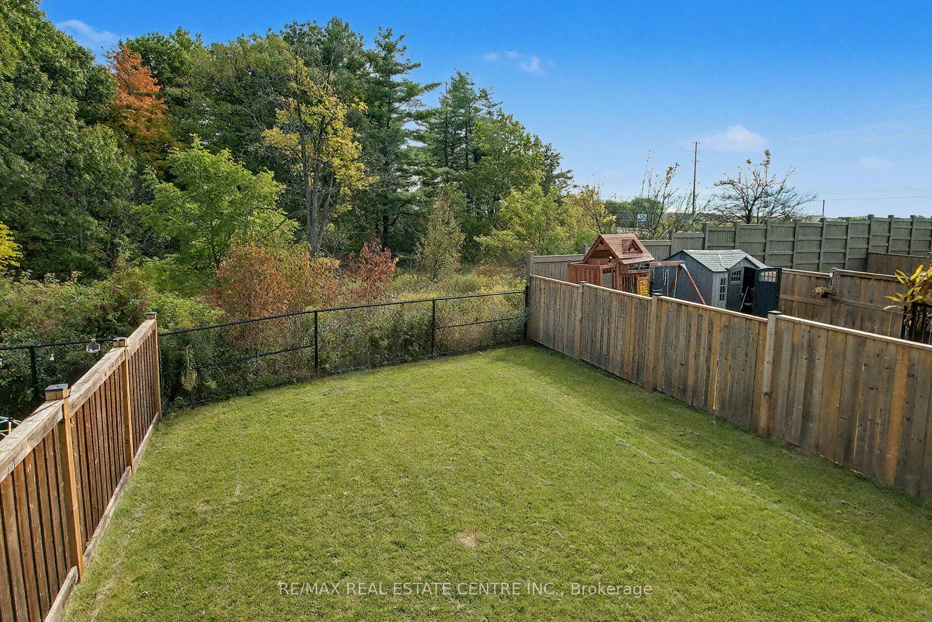 Photo 21 of 573 Juneberry Court, Milton, Cobban — HOMEH