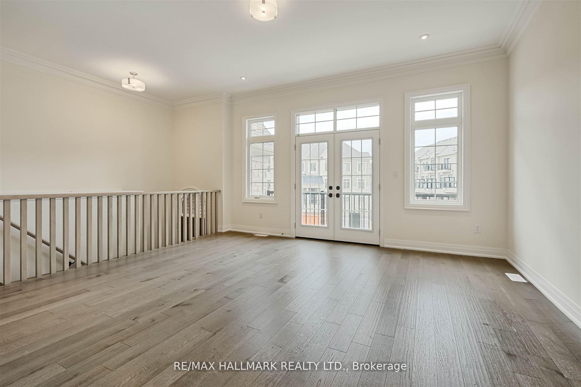 Photo 10 of 5 West Village Lane, Markham, Angus Glen — HOMEH